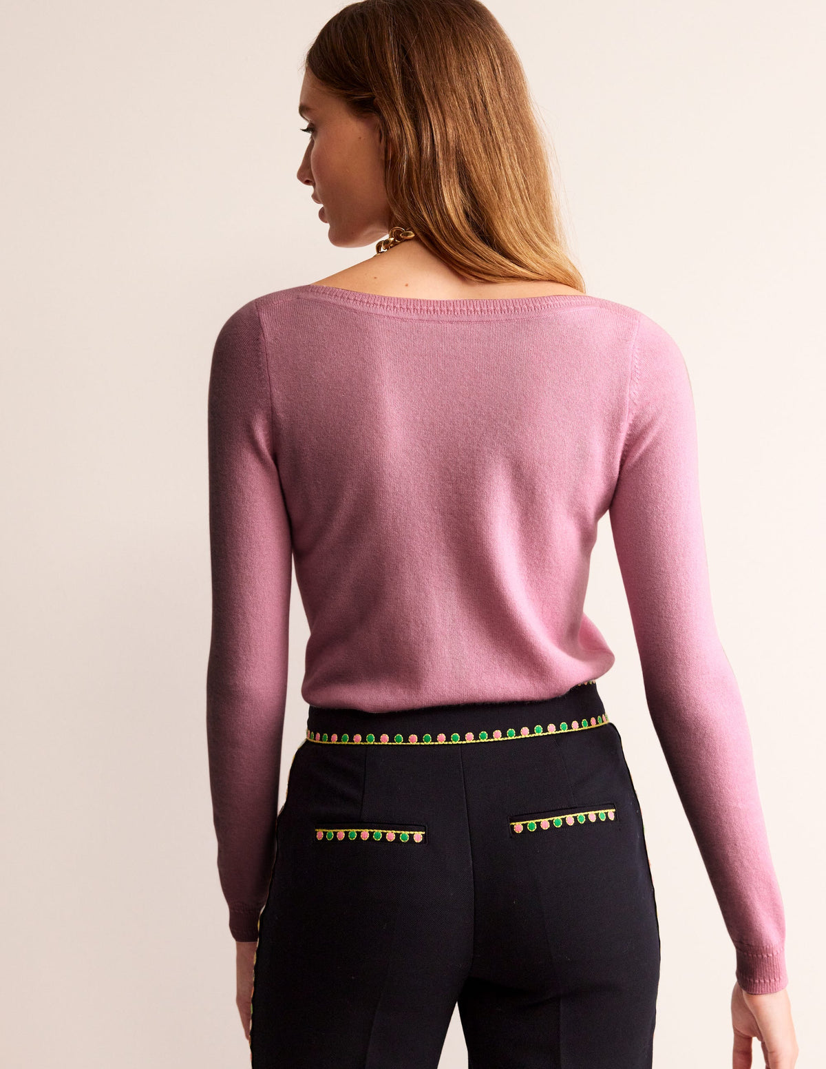 Eva Cashmere Boat Neck Sweater-Spring Blossom Pink - Image 3