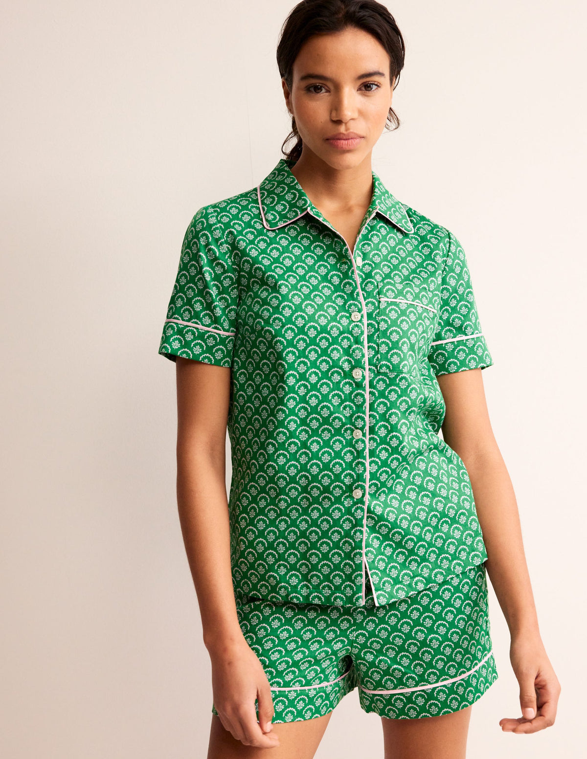 Short Sleeve Pyjama Top-Green, Ditsy Vine - Image 1