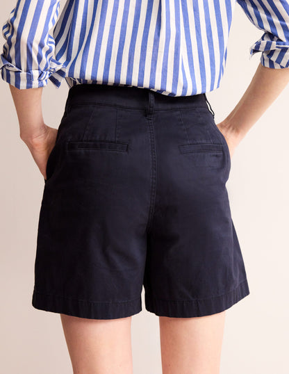 Barnsbury Chino Shorts-Navy