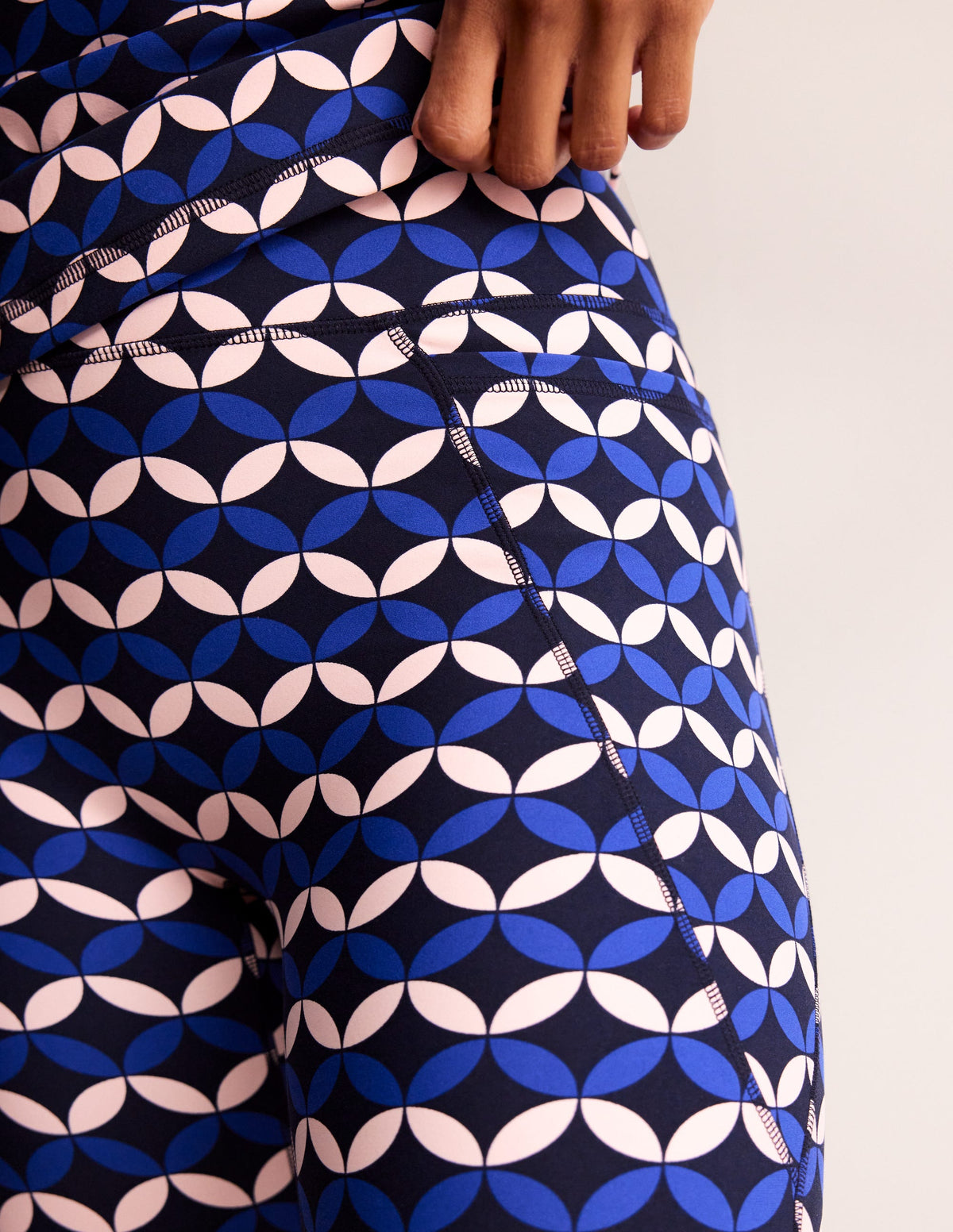 High Waist Pocket Leggings-Surf The Web, Diamond Terrace-5