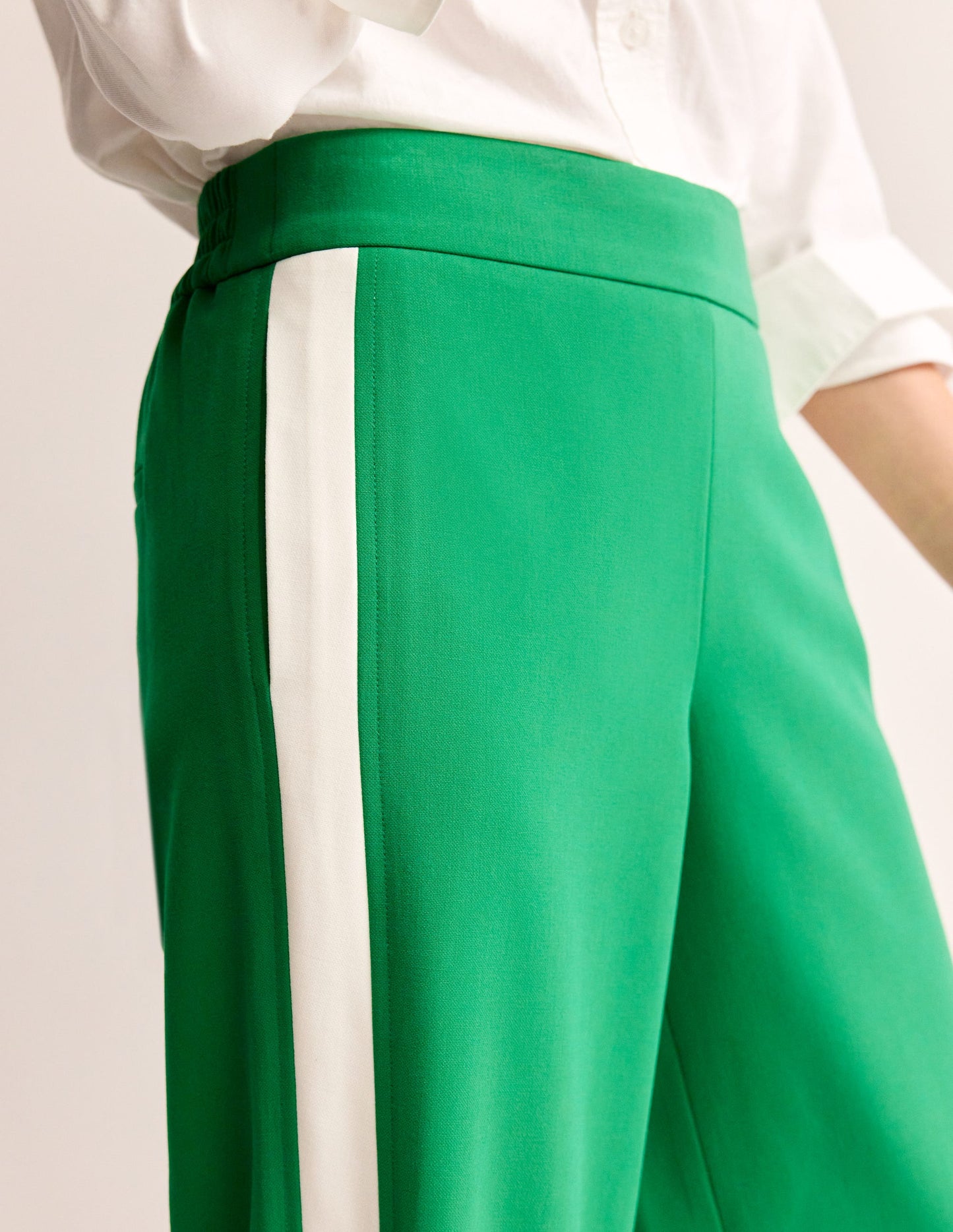 Side Stripe Pull-on Pants-Green Tambourine