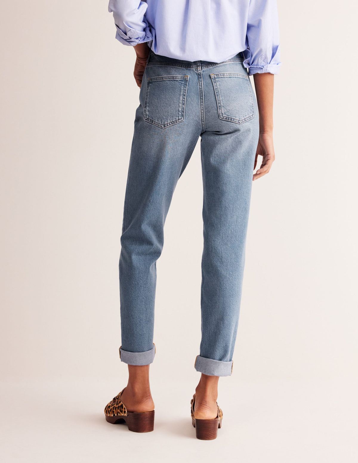 Girlfriend Jeans-Light Vintage - Image 3