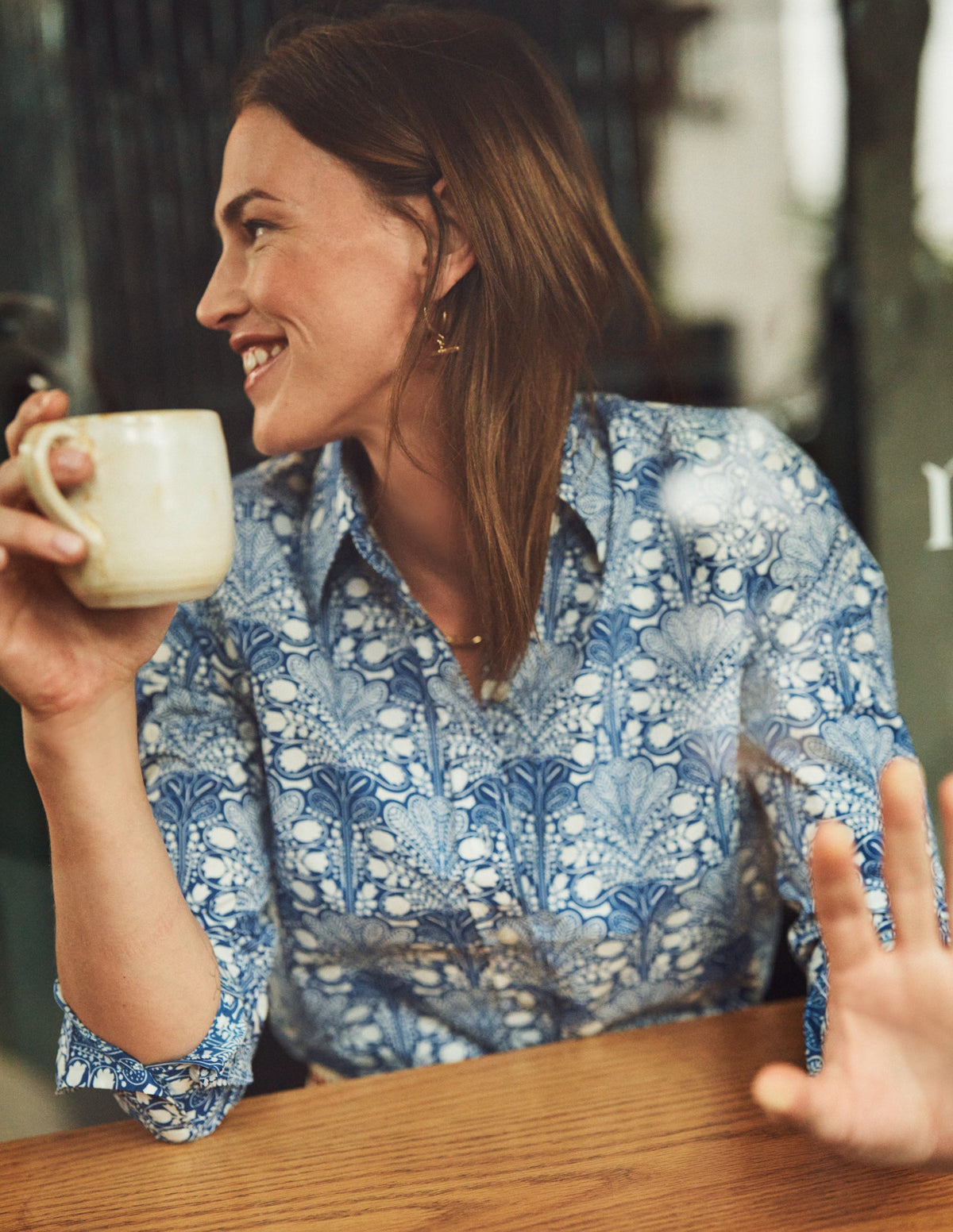 Sienna Cotton Shirt-Surf the Web, Gardenia Swirl - Image 5