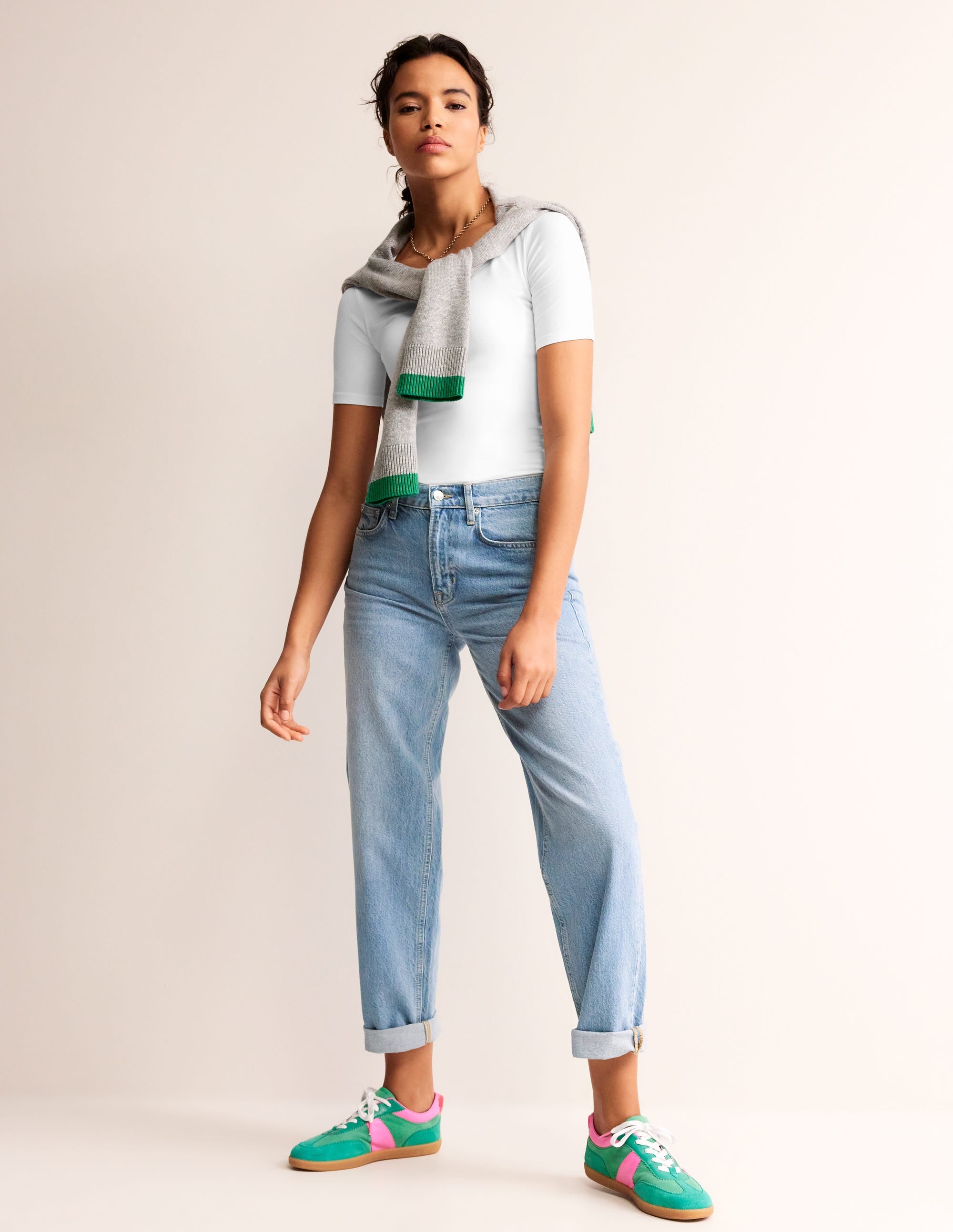 Double Layer Scoop T-shirt-White - Image 4