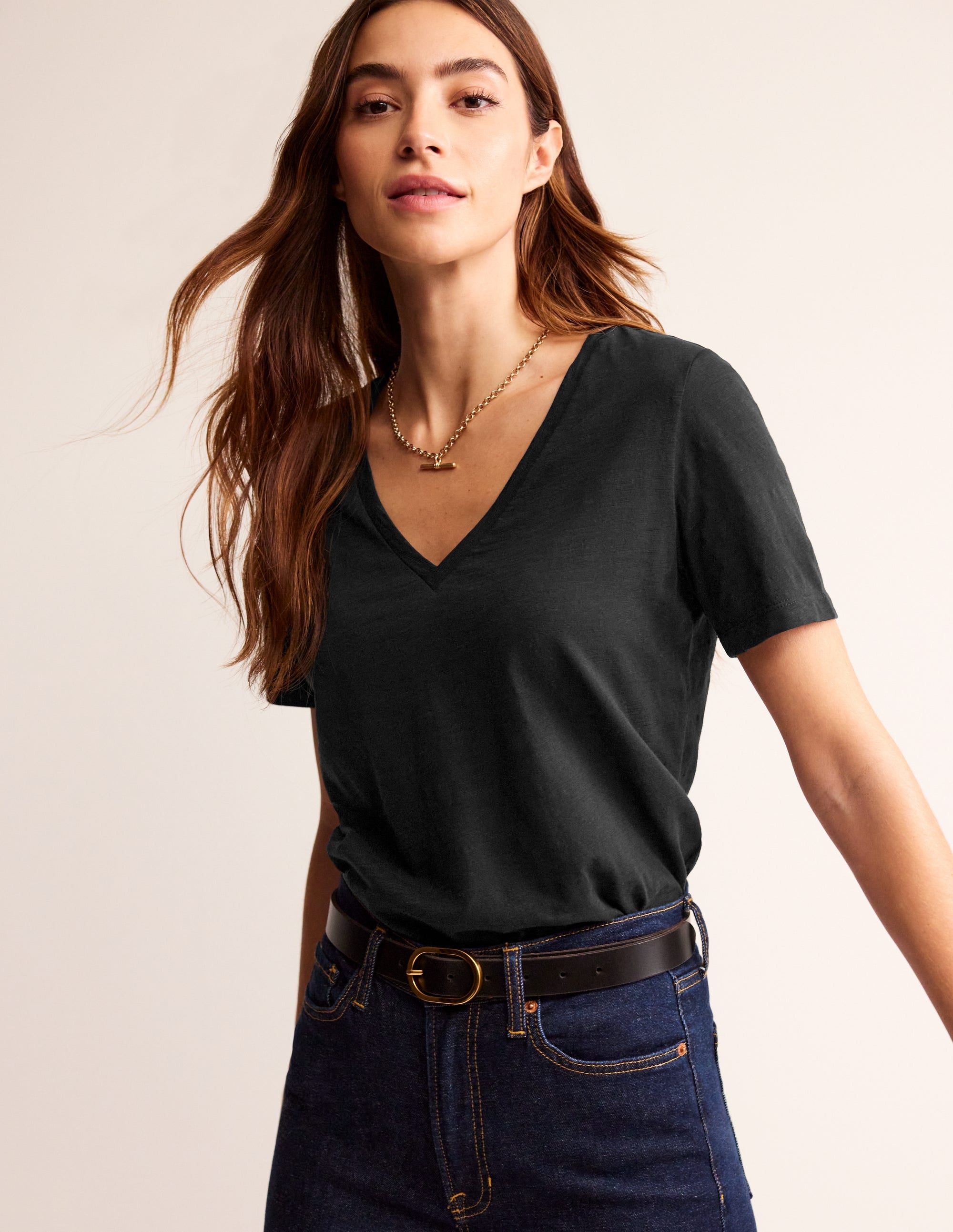 Regular V-Neck Slub T-shirt-Black - Image 1