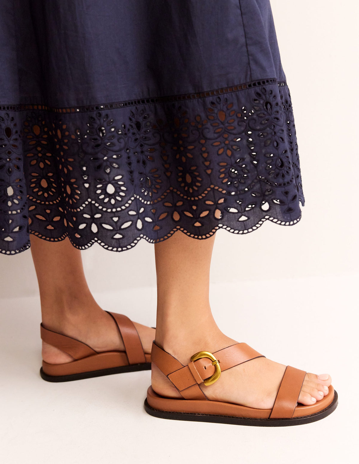 Chunky Buckle Sandal-Tan-1