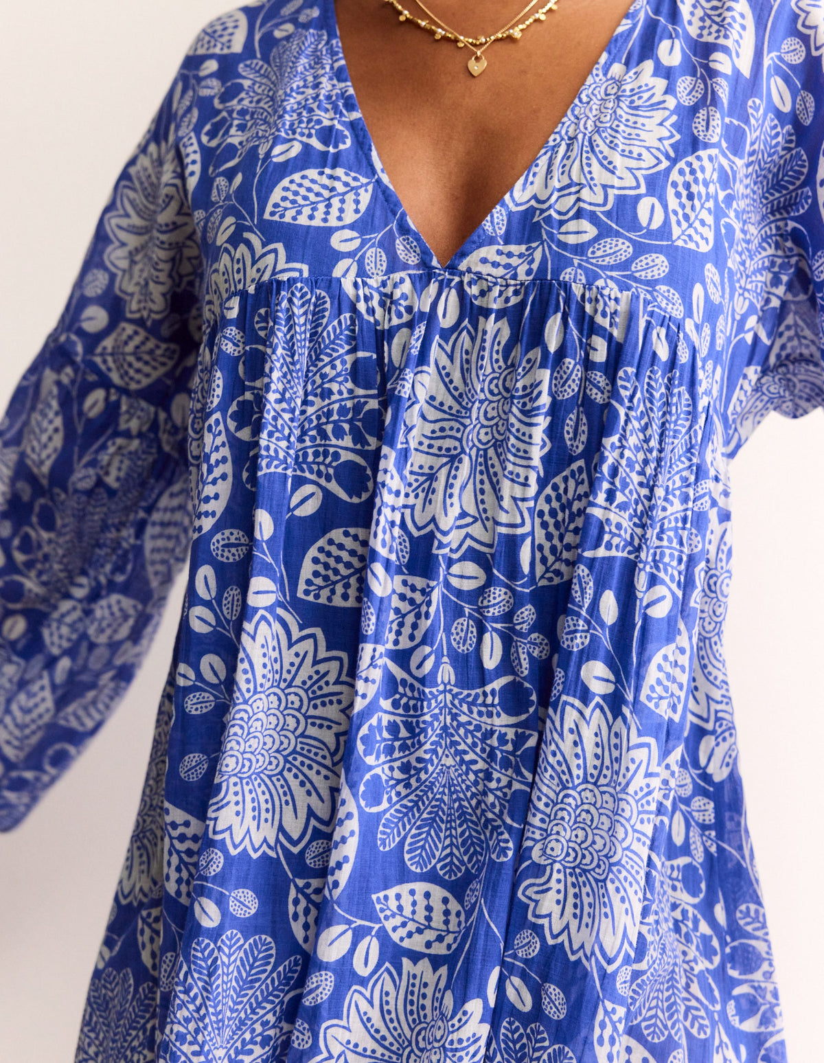 Sarah Maxi Kaftan Dress-Surf The Web, Gardenia Swirl-3