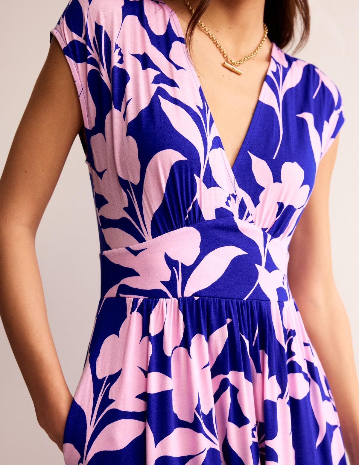 Vanessa Wrap Jersey Maxi Dress-Sweet Lilac, Silhouette Bloom - Image 3