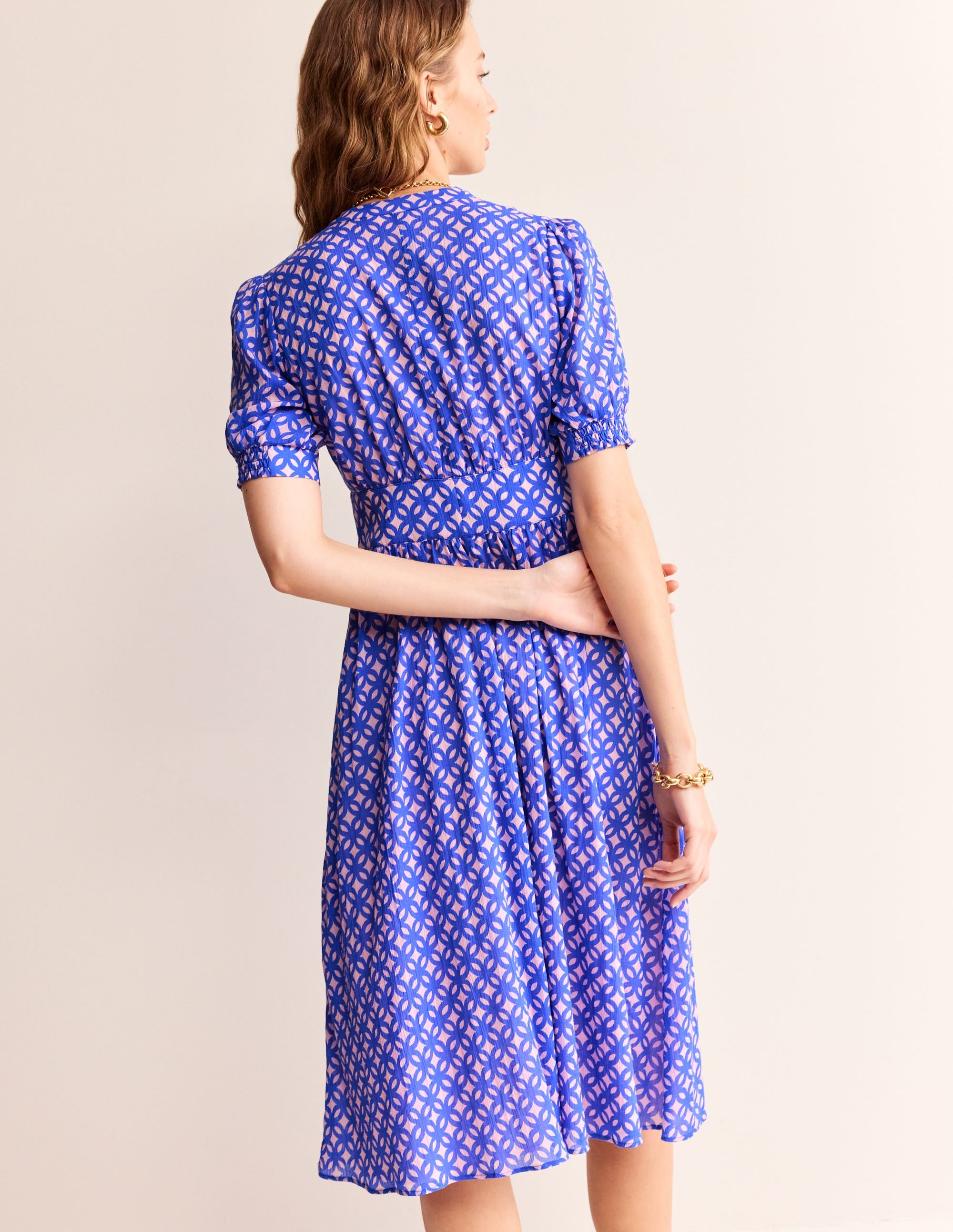 Elsa Crinkle Midi Tea Dress-Sweet Lilac, Trellis Geo - Image 3