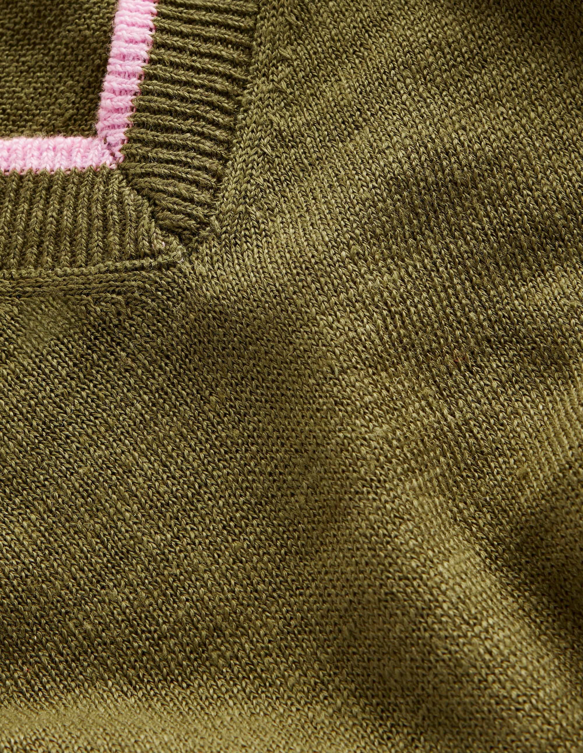 Maggie V-Neck Linen T-Shirt-Mayfly Green - Image 6