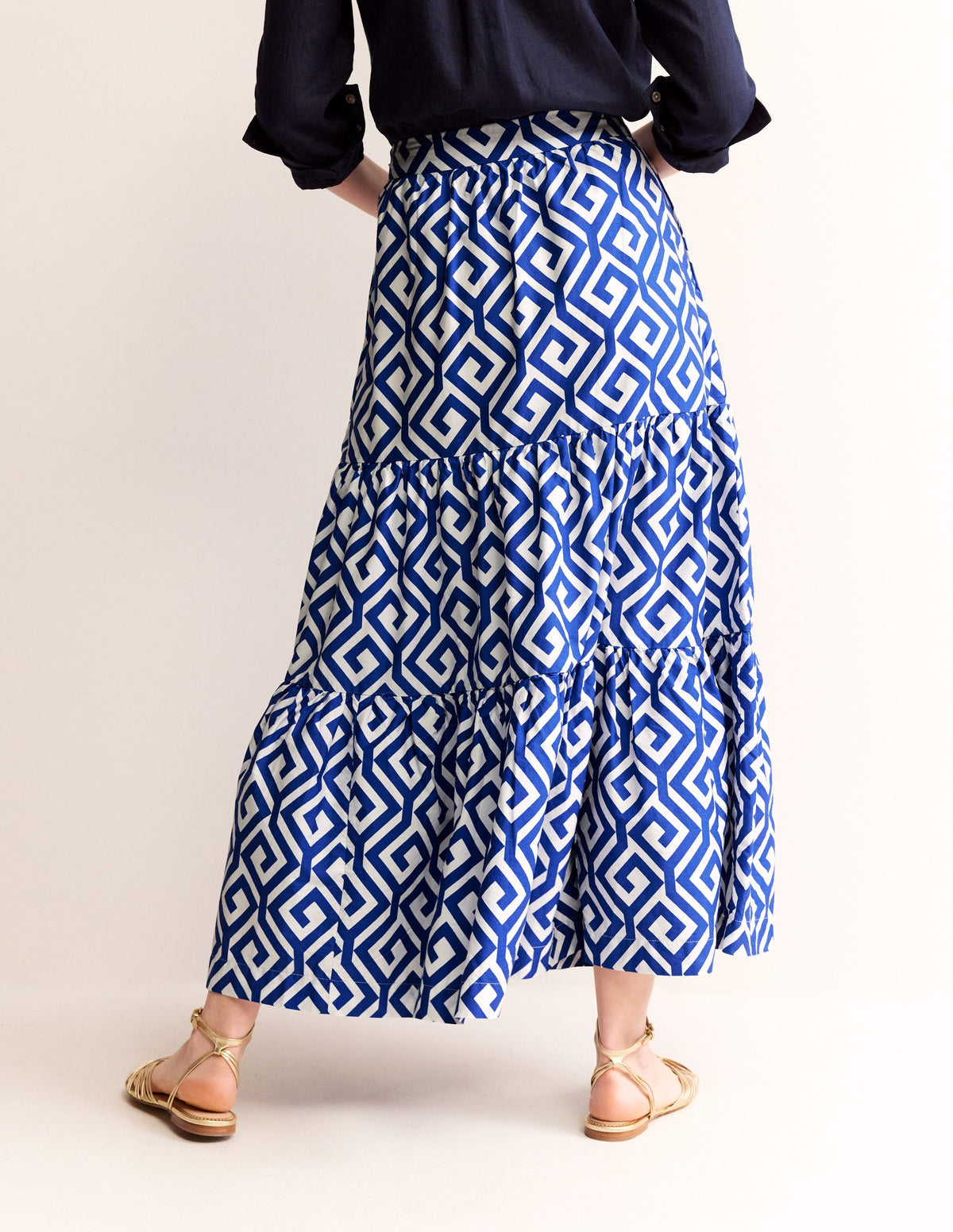 Lorna Tiered Maxi Skirt-Surf the web, Maze - Image 3