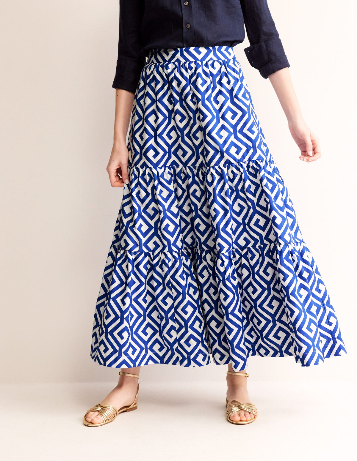 Lorna Tiered Maxi Skirt-Surf the web, Maze-4