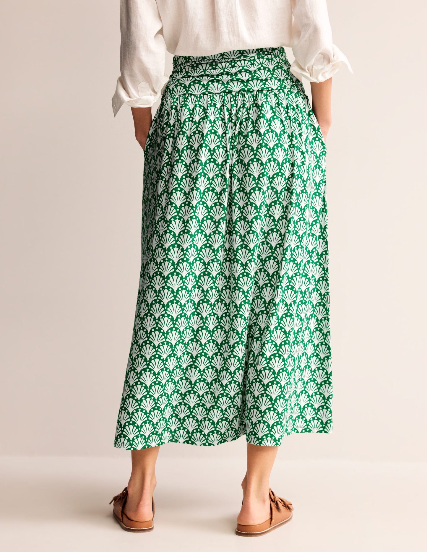 Rosaline Jersey Skirt-Green Tambourine, Shells