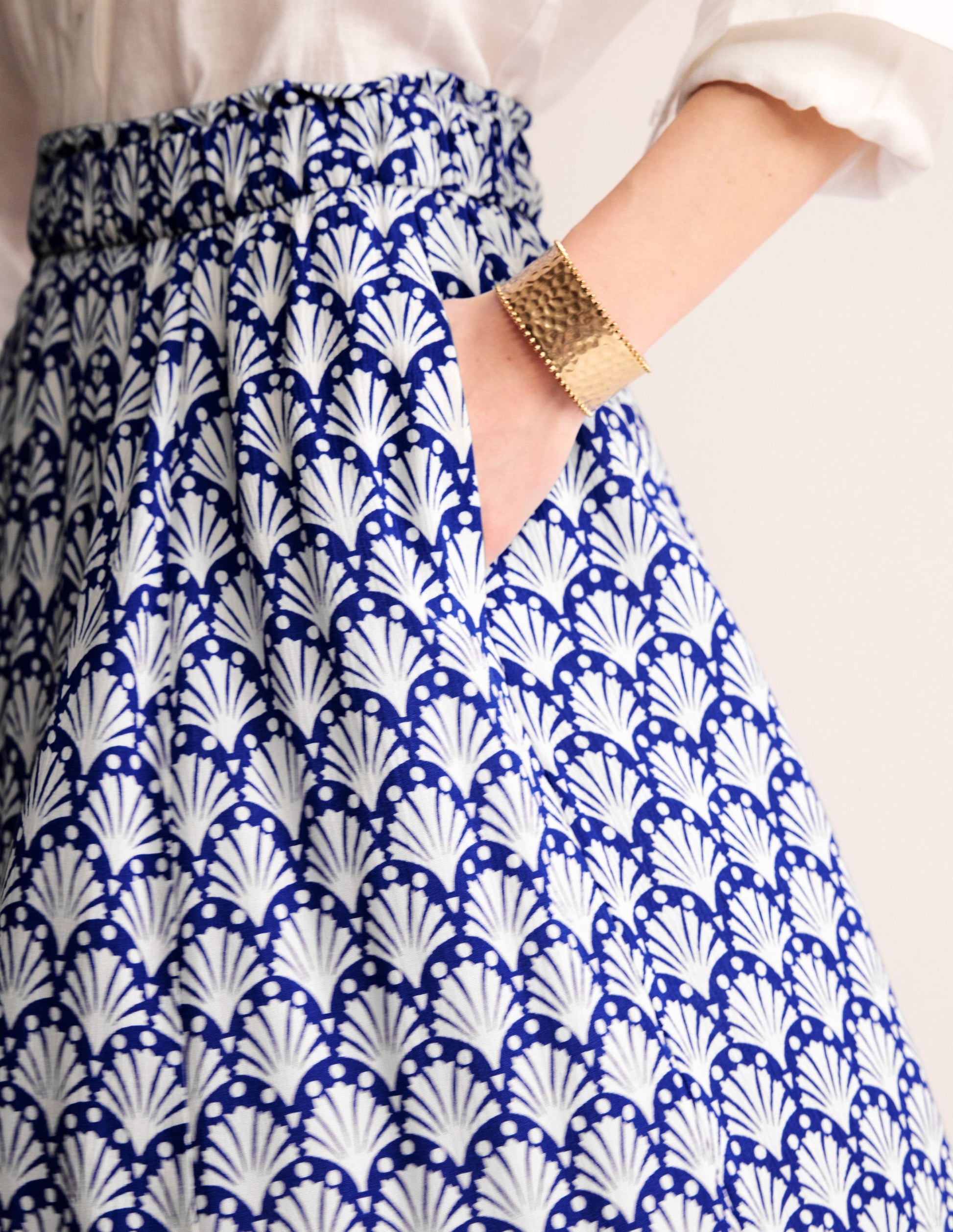 Crinkle Midi Skirt-Surf the Web, Ivory Shells-2