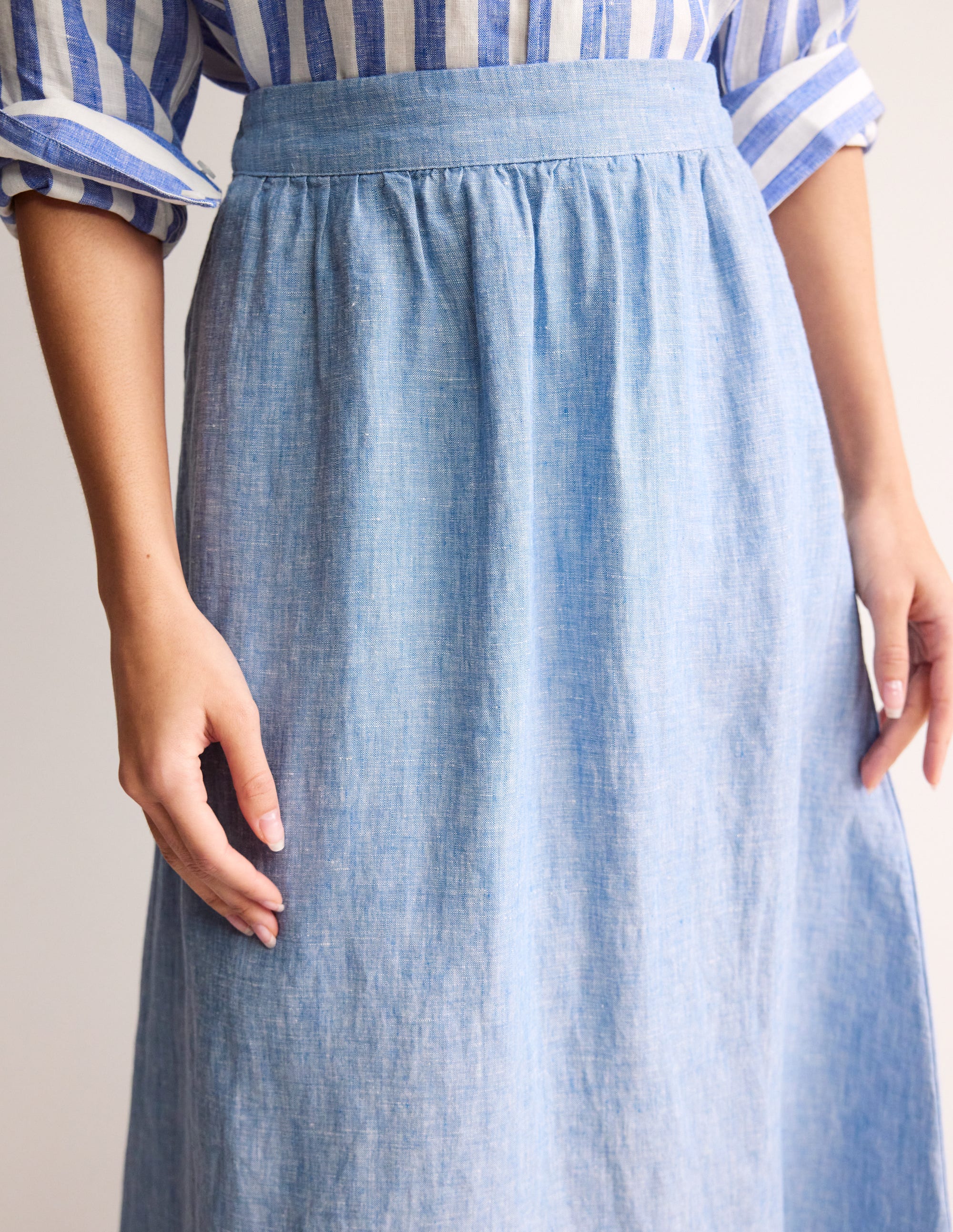 Florence Linen Midi Skirt-Chambray - Image 2