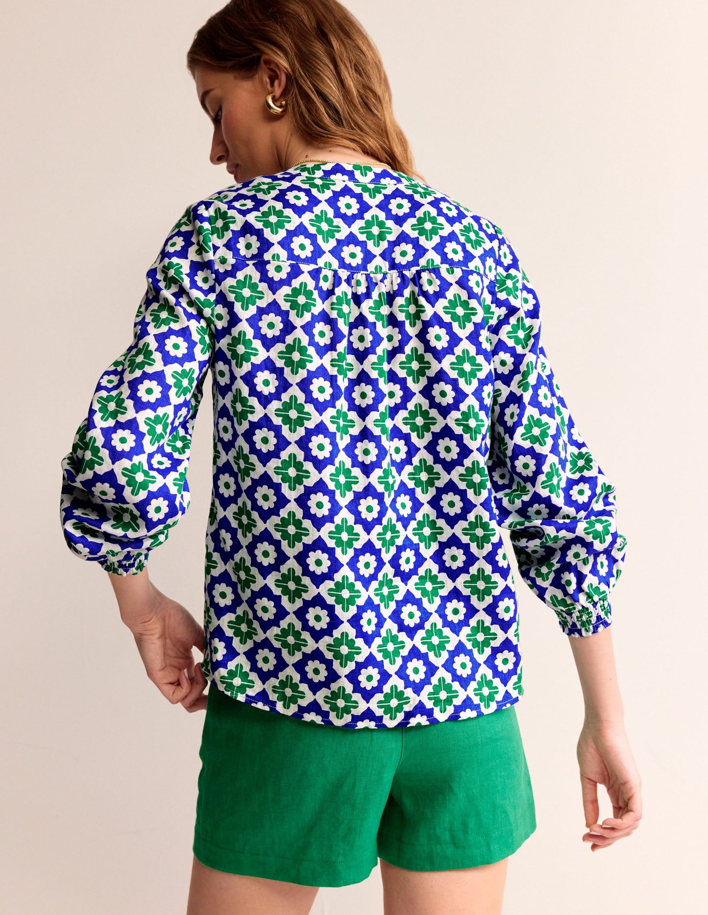 Alice Linen Top-Green, Geometric Stamp