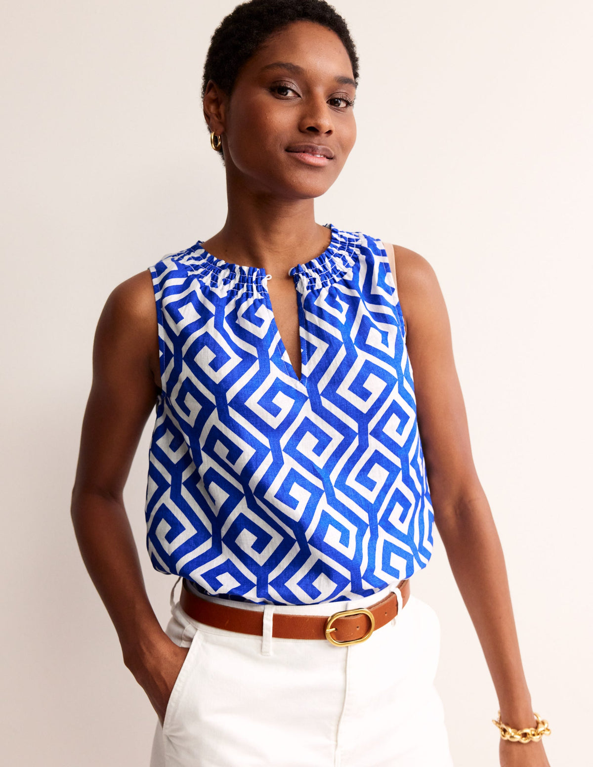 Georgia Linen Sleeveless Top-Surf the Web, Maze-4