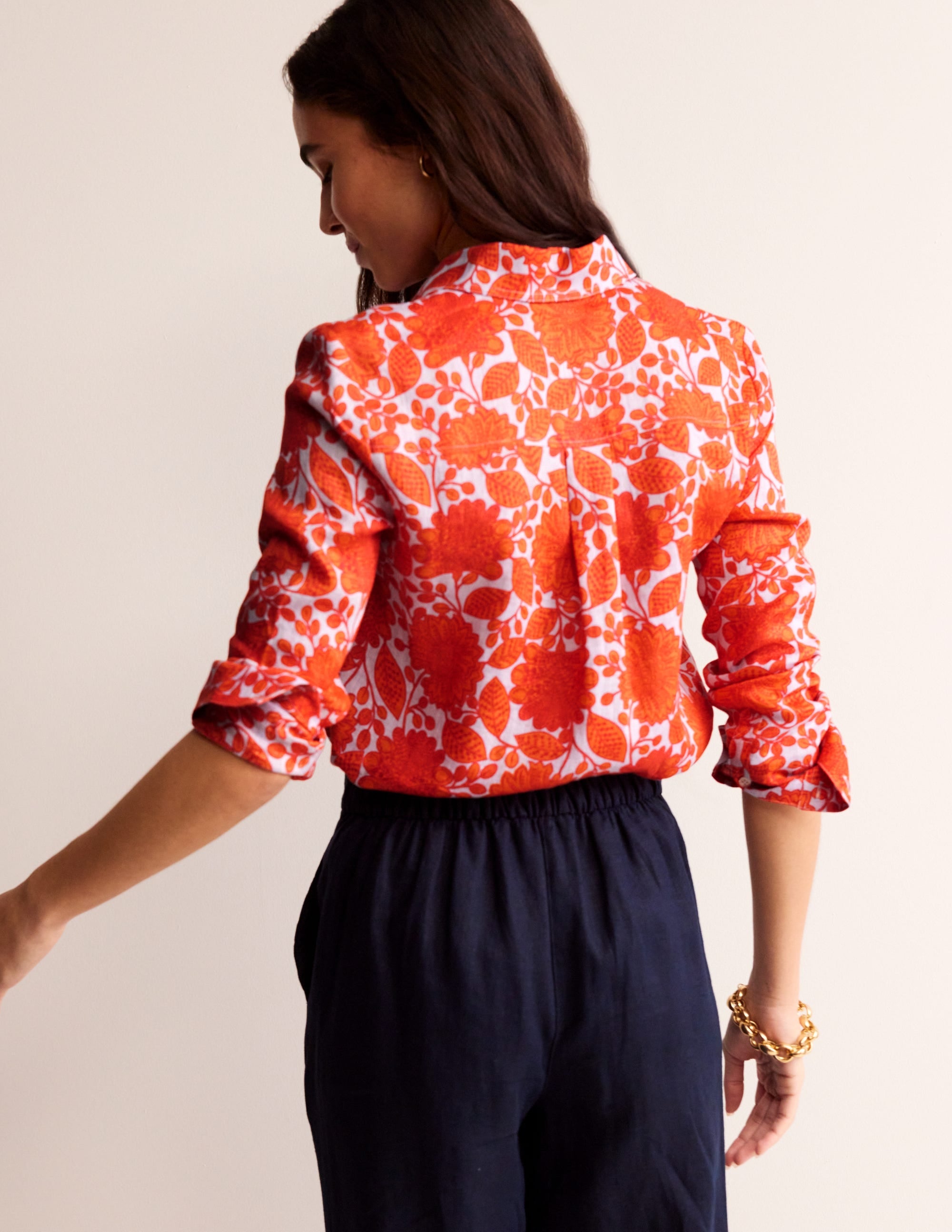 Sienna Linen Shirt-Firecracker, Gardenia Swirl - Image 3