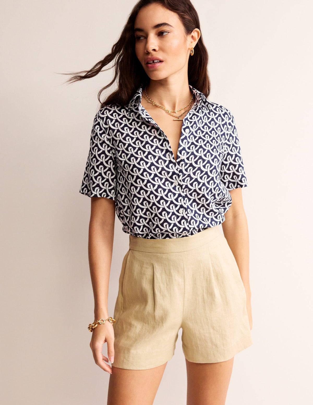 Hazel Short Sleeve Linen Shirt-Navy, Geo Terrace - Image 4