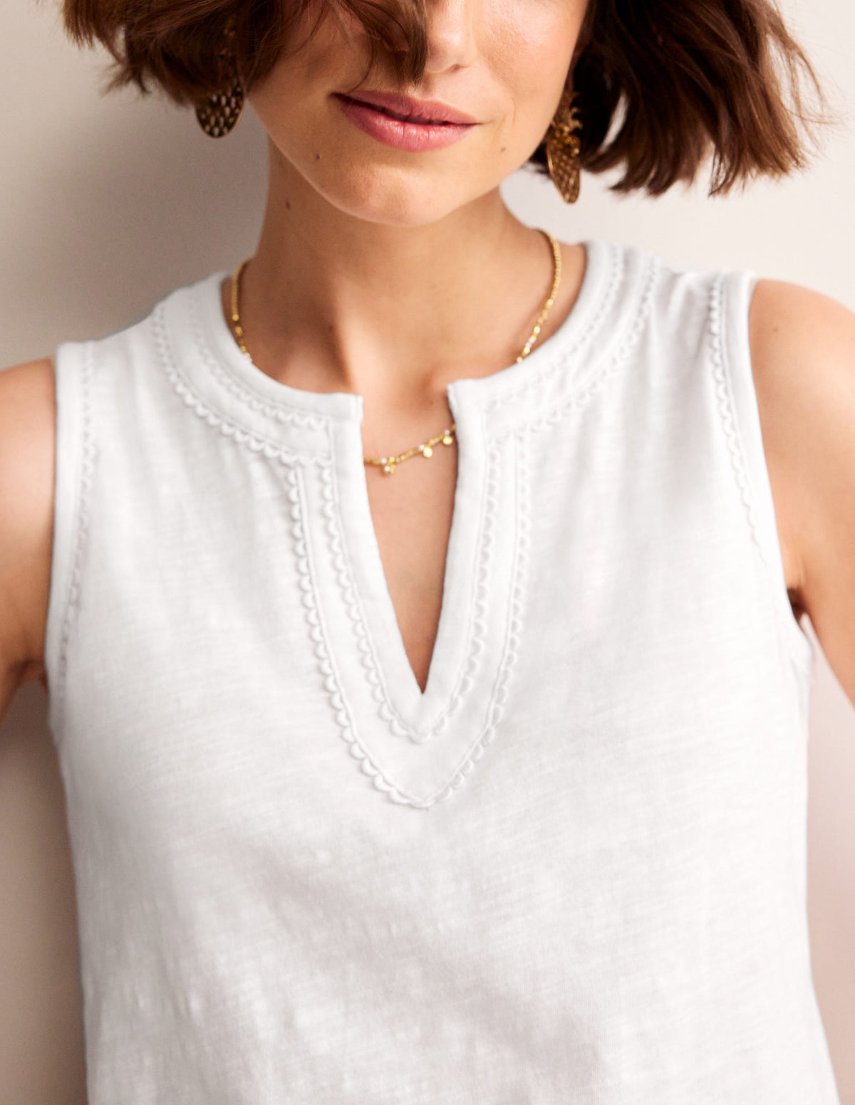 Pom Trim Detail Tank Top-White-2