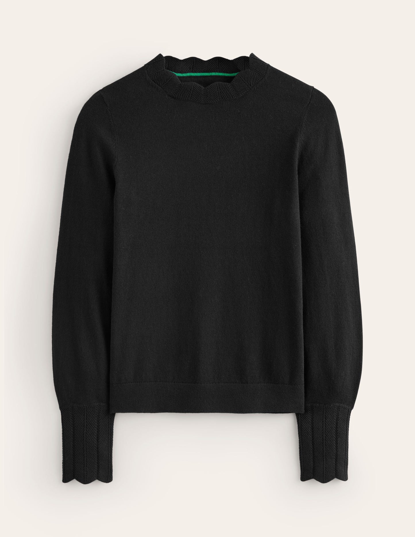 Imi Scalloped Sweater-Black