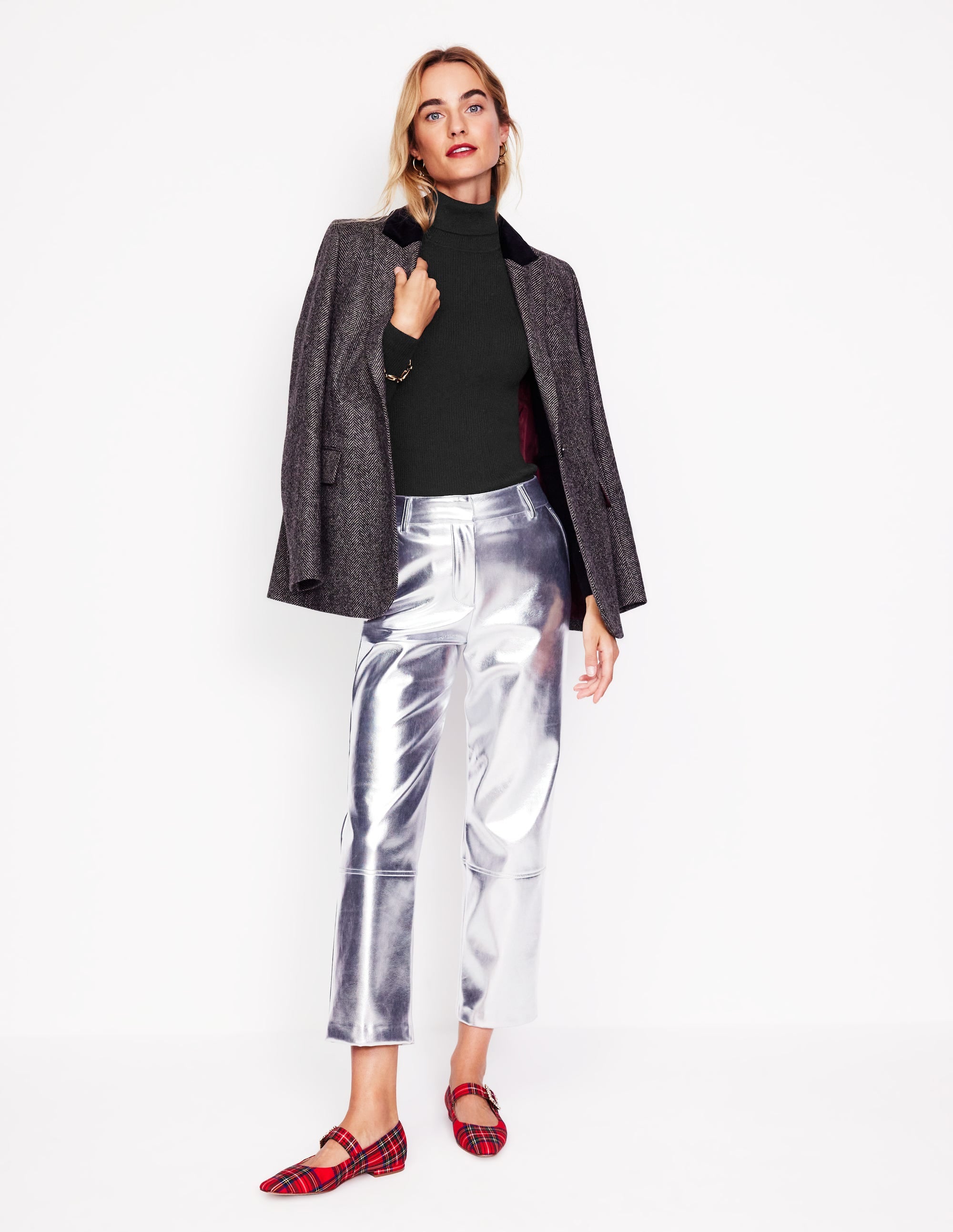 Catriona Roll Neck Jumper-Black - Image 4