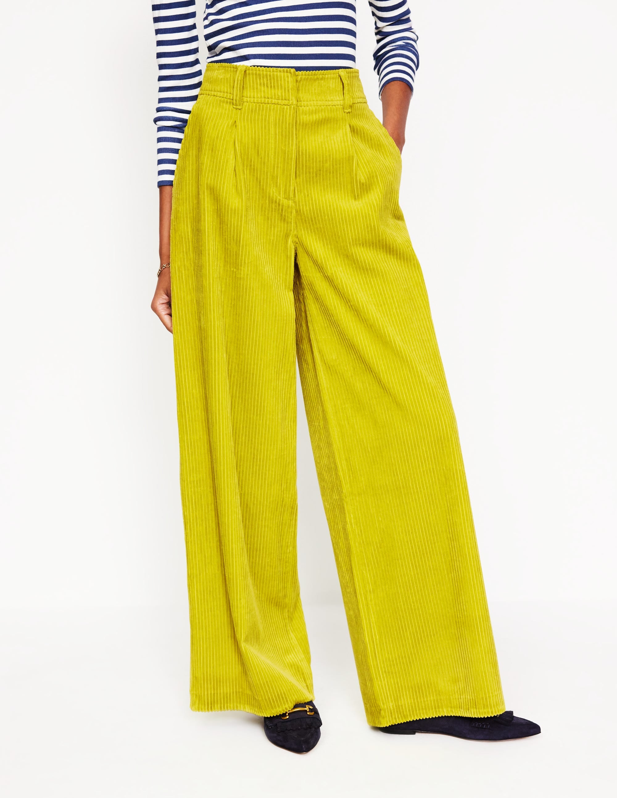 Chiswick Cord Pants-Kiwi - Image 4