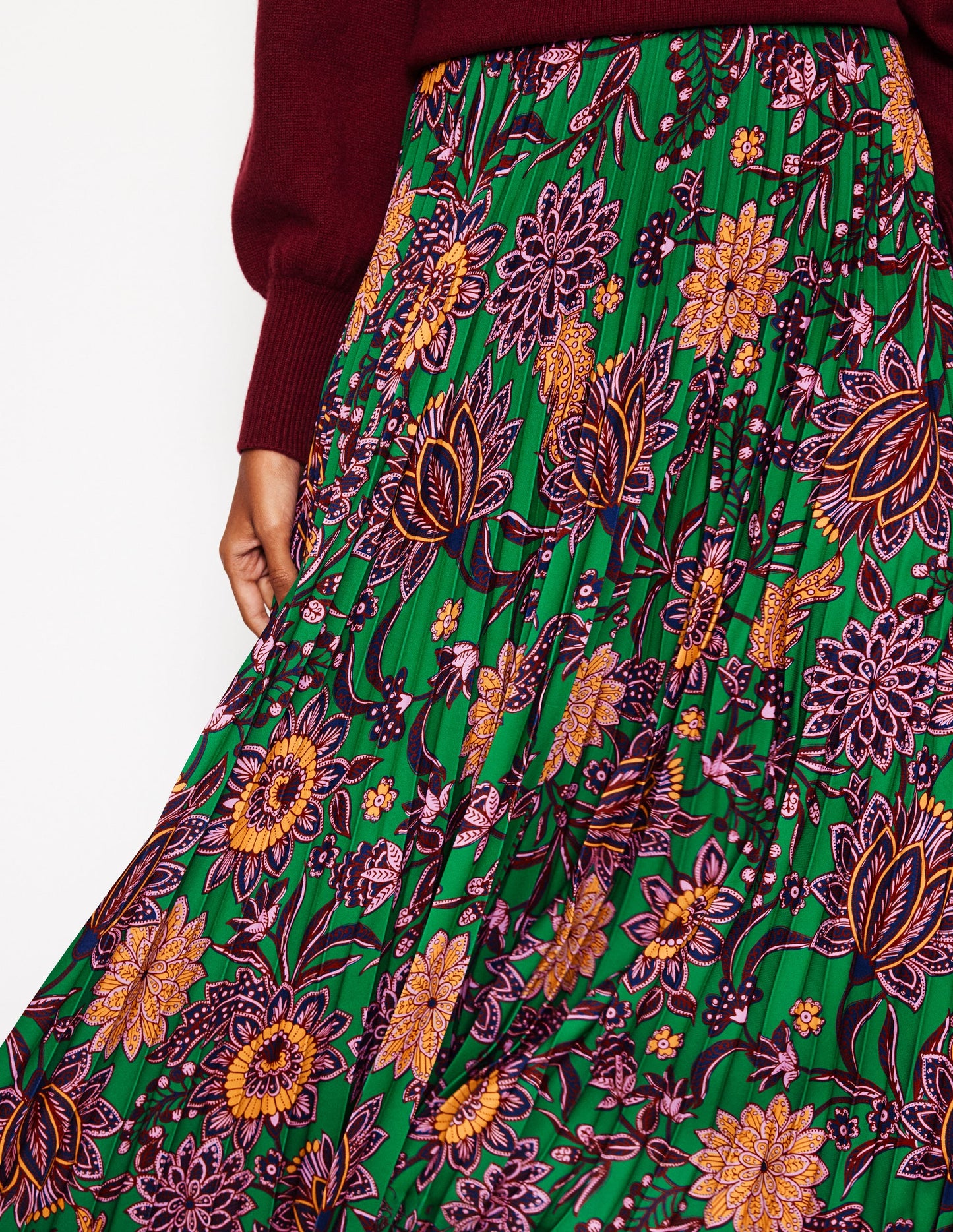 Camilla Pleated Midi Skirt-Rich Emerald, Ornate Bud