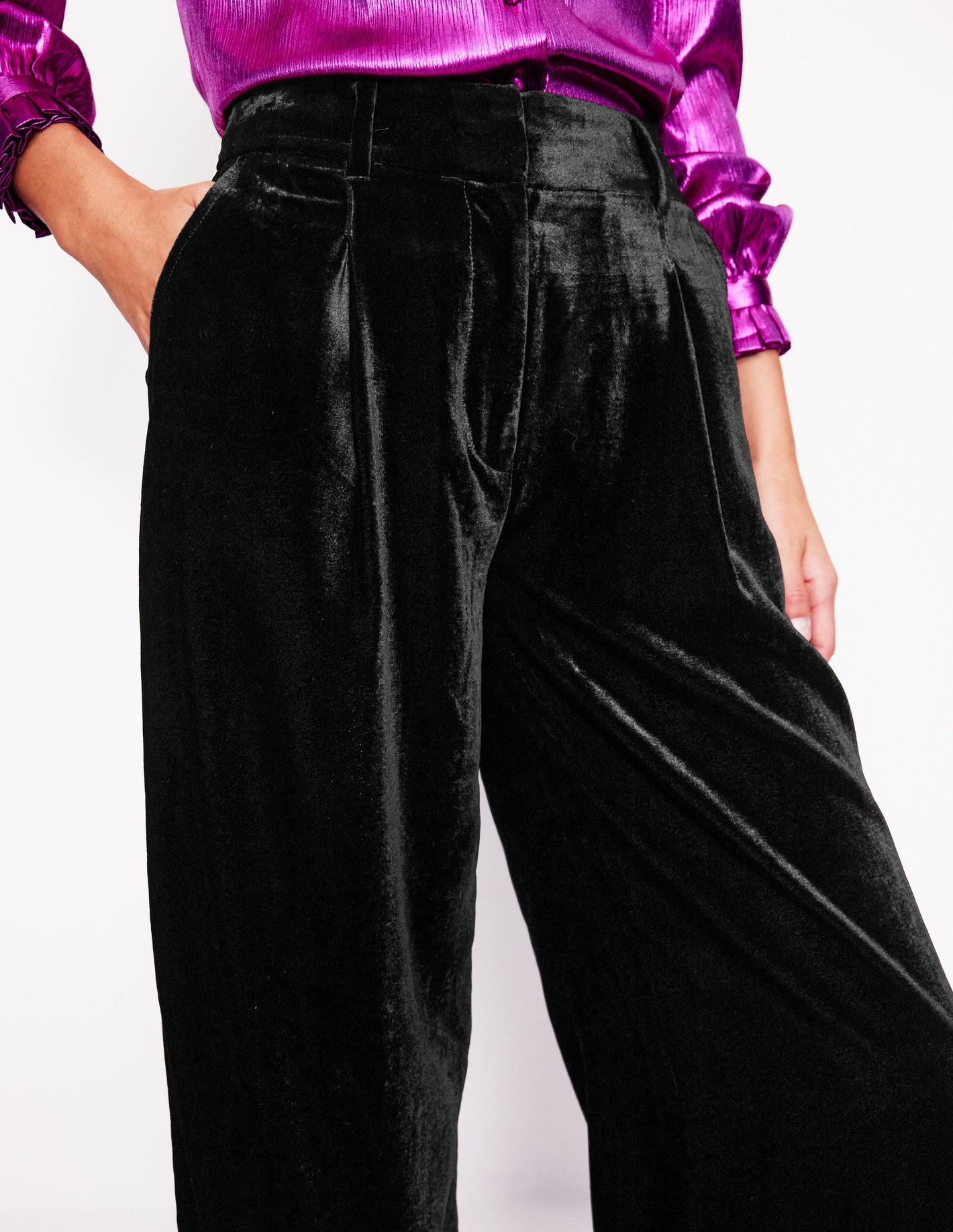 Chiswick Velvet Pants-Black