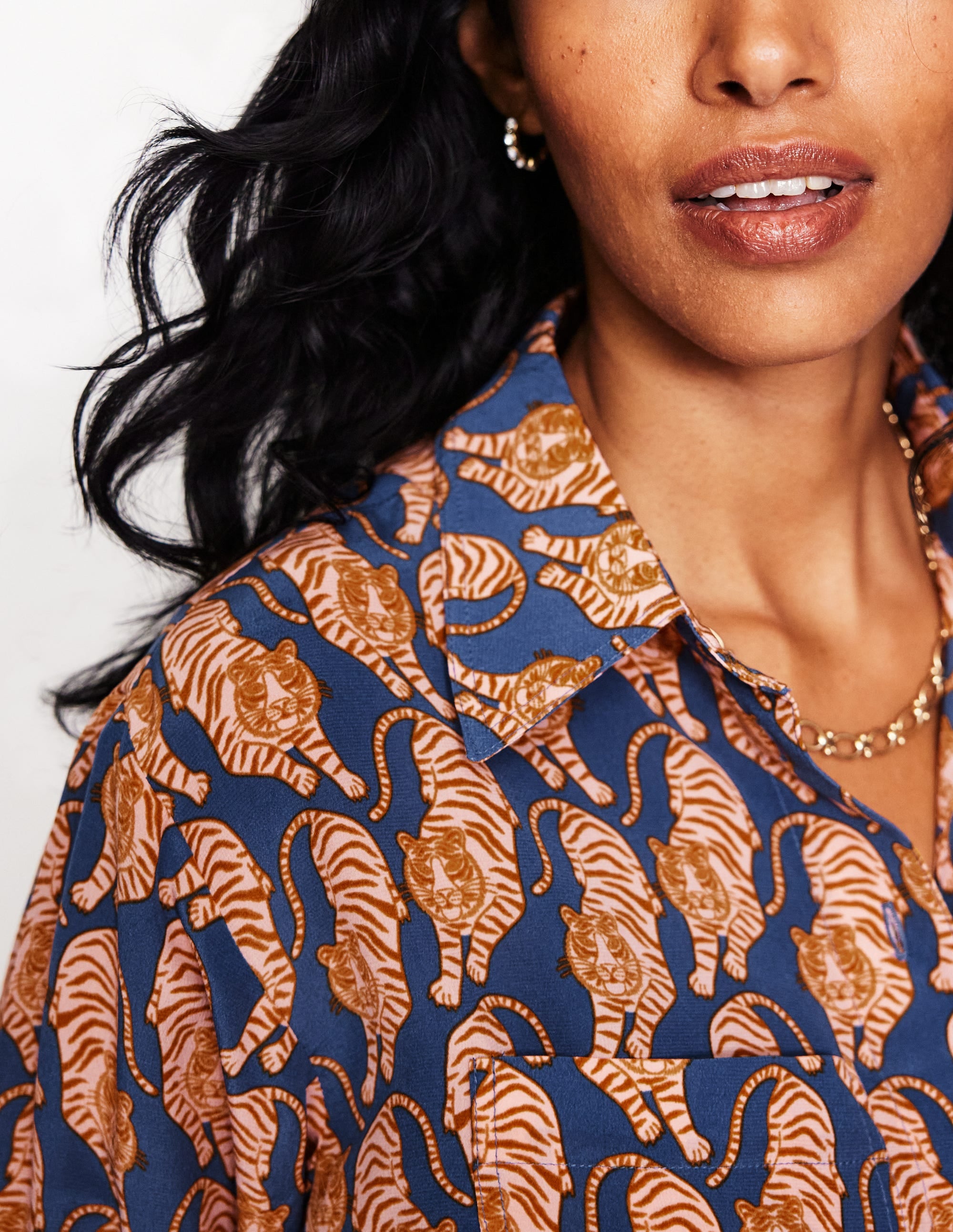 Connie Relaxed Silk Shirt-Denim Blue, Tiger - Image 2