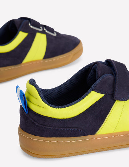 Colourblock Low Tops-College Navy/Neon