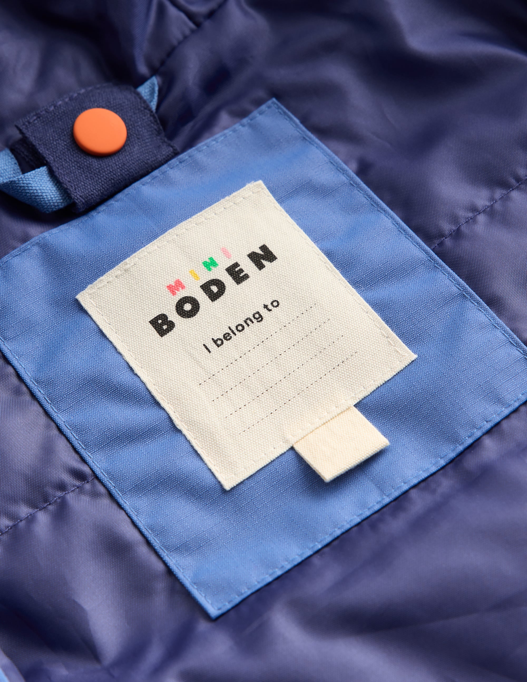 新品未使用☆Mini Boden 152cm 防水ジャケット 新品未使用☆Mini Boden 152cm 防水ジャケット