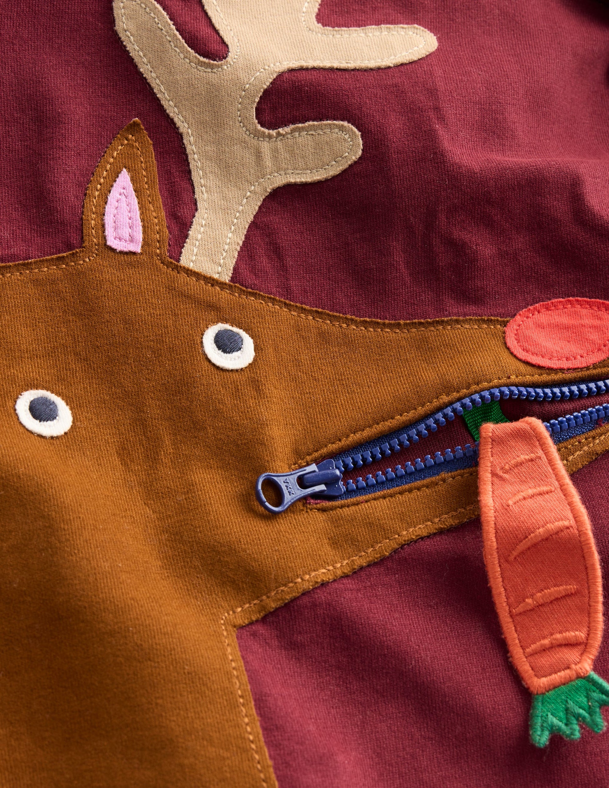 Zip Detail Appliqué T-shirt-Port Reindeer-3