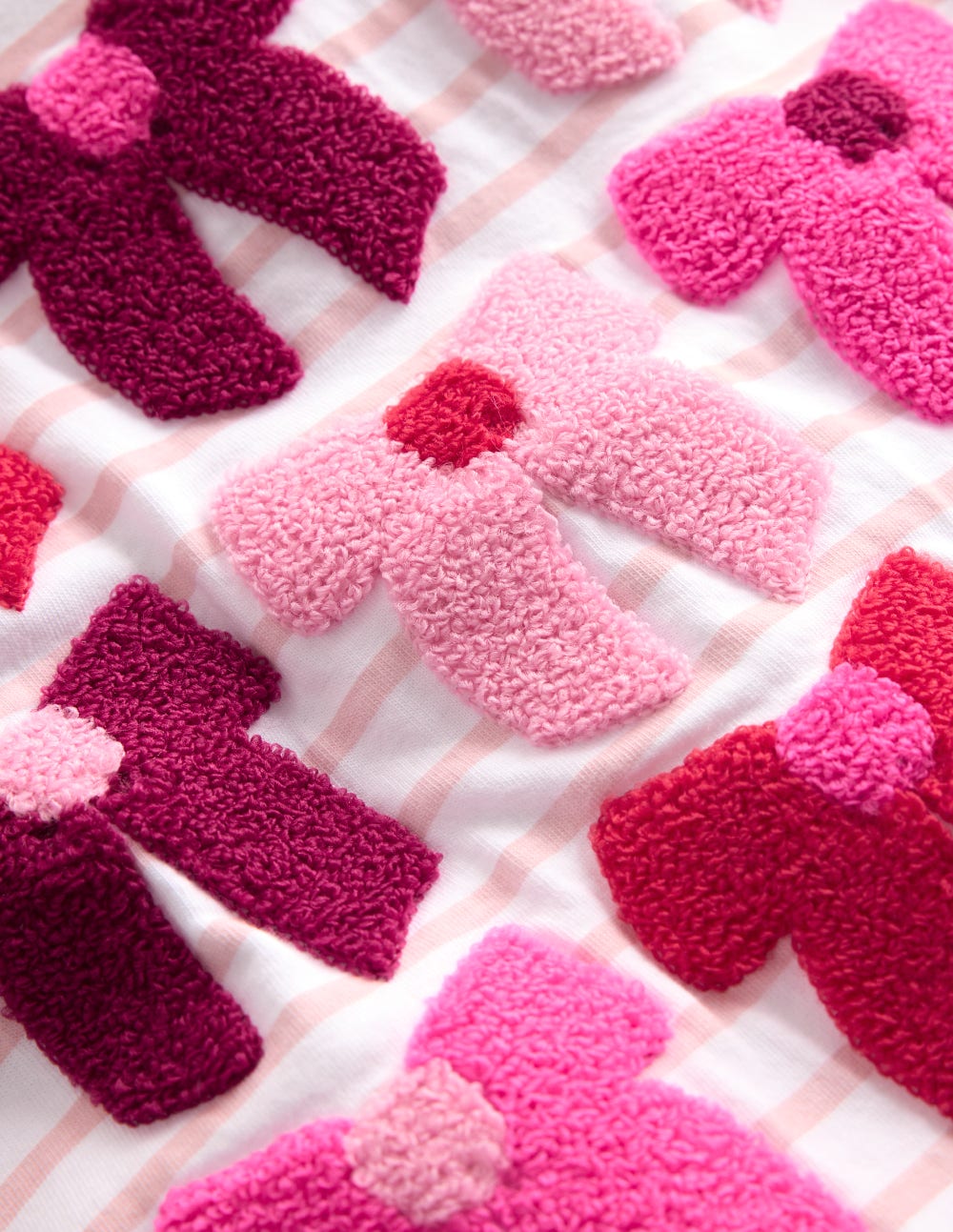 Bay Boucle T-Shirt-Stripe Bows