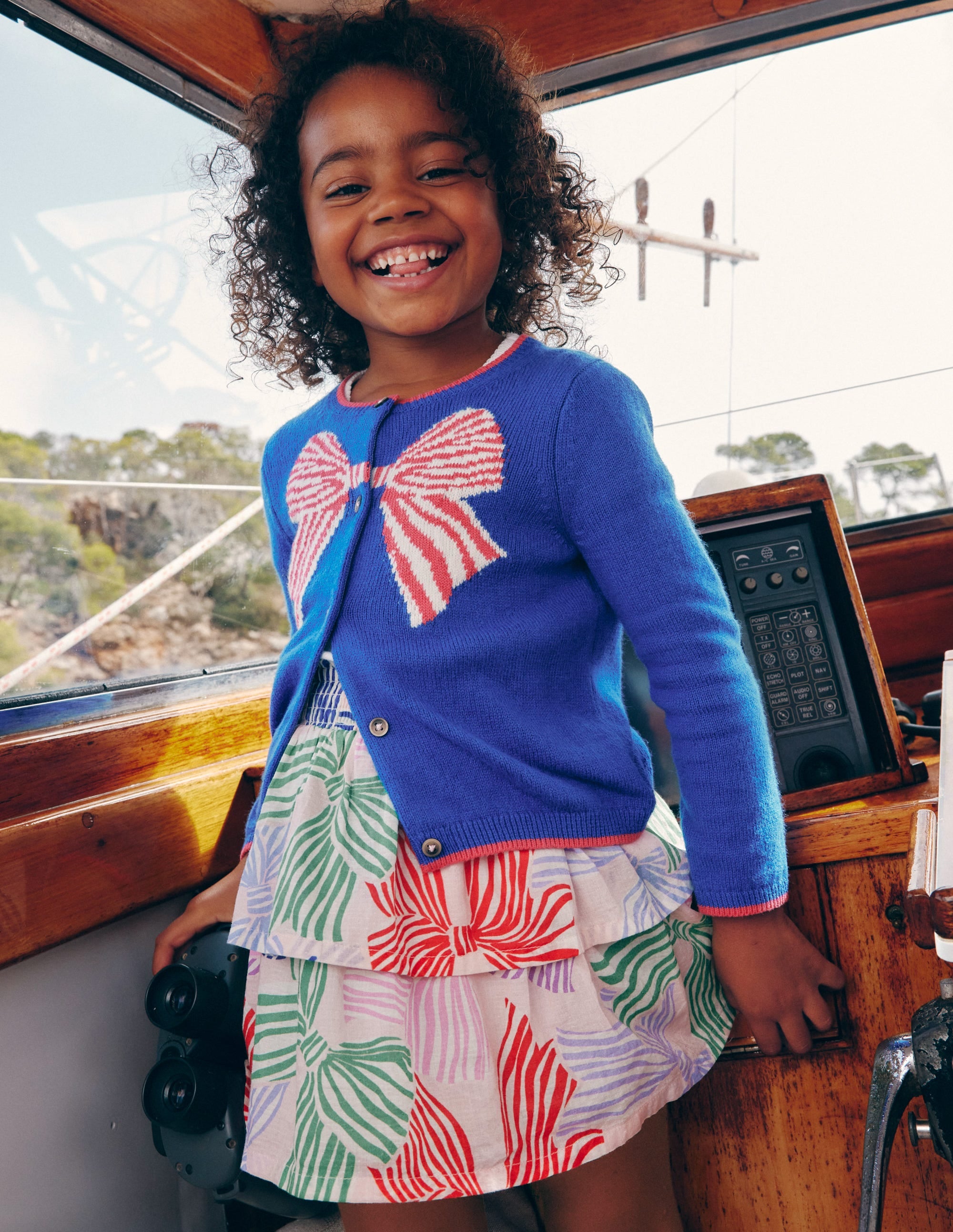 Evelyn Fun Logo Cardigan-Heron Blue Bow - Image 4