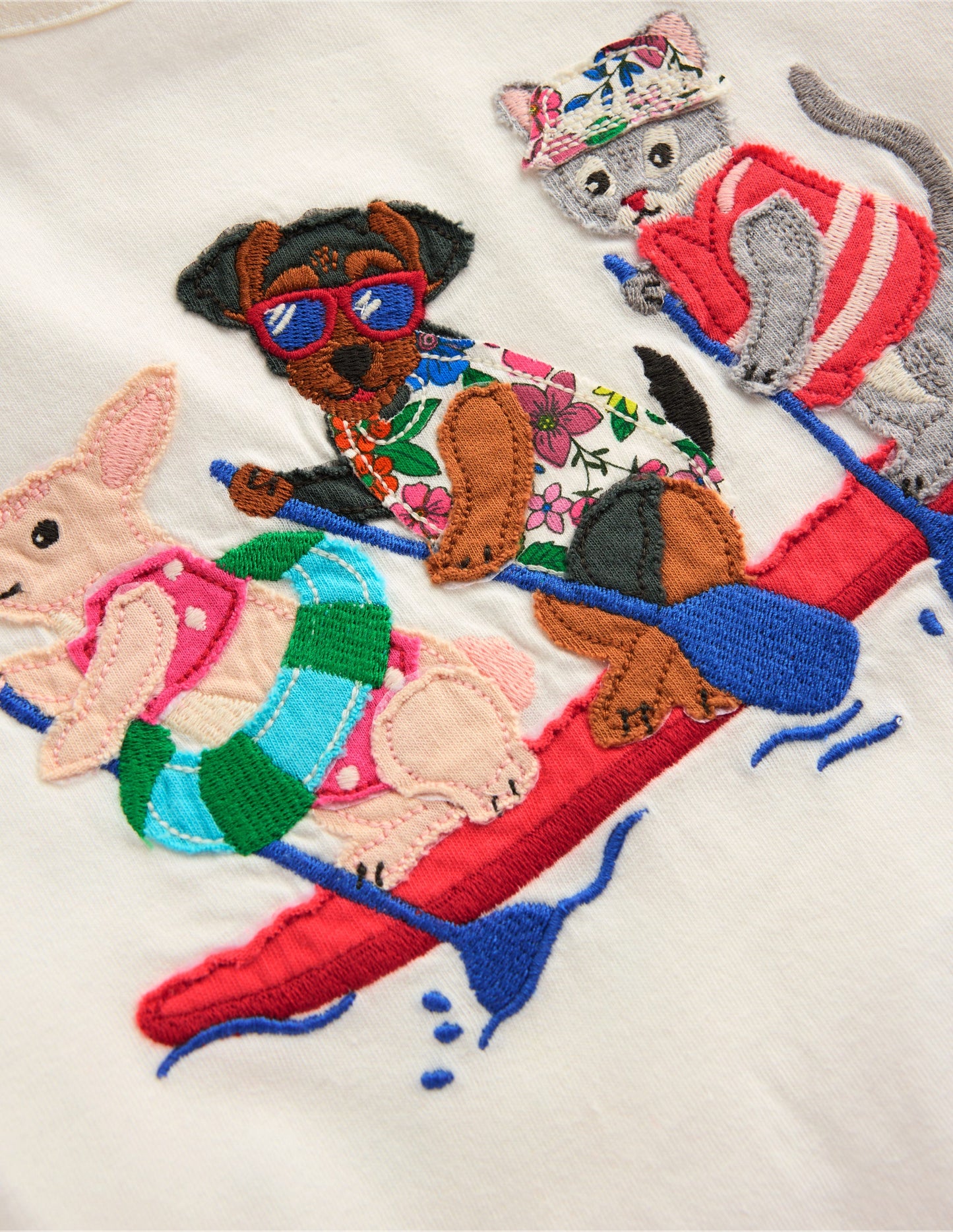 Short Sleeve Applique T-shirt-Ivory Rafting Pets