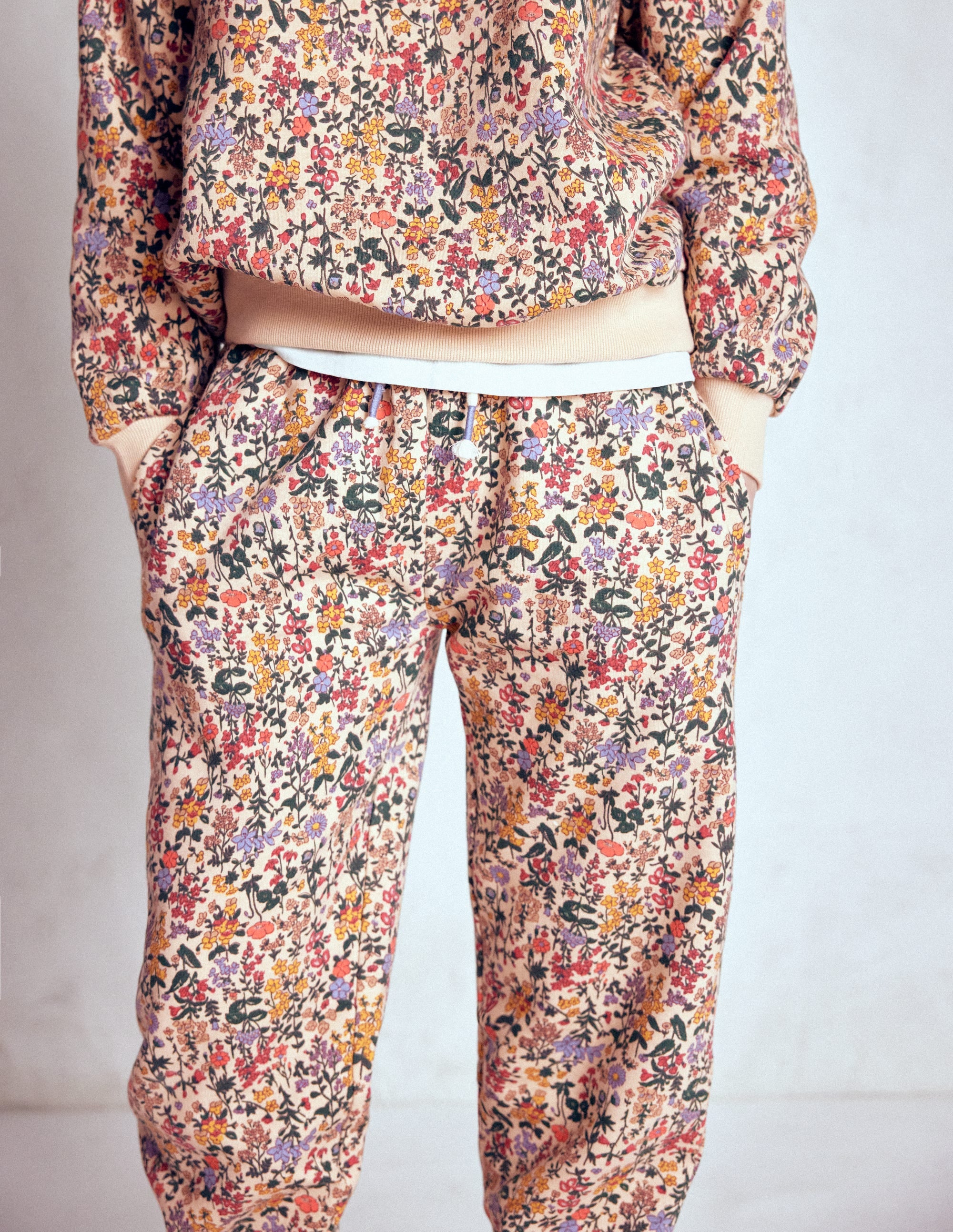 Printed Cosy Sweatpants-Ditsy Floral - Image 4