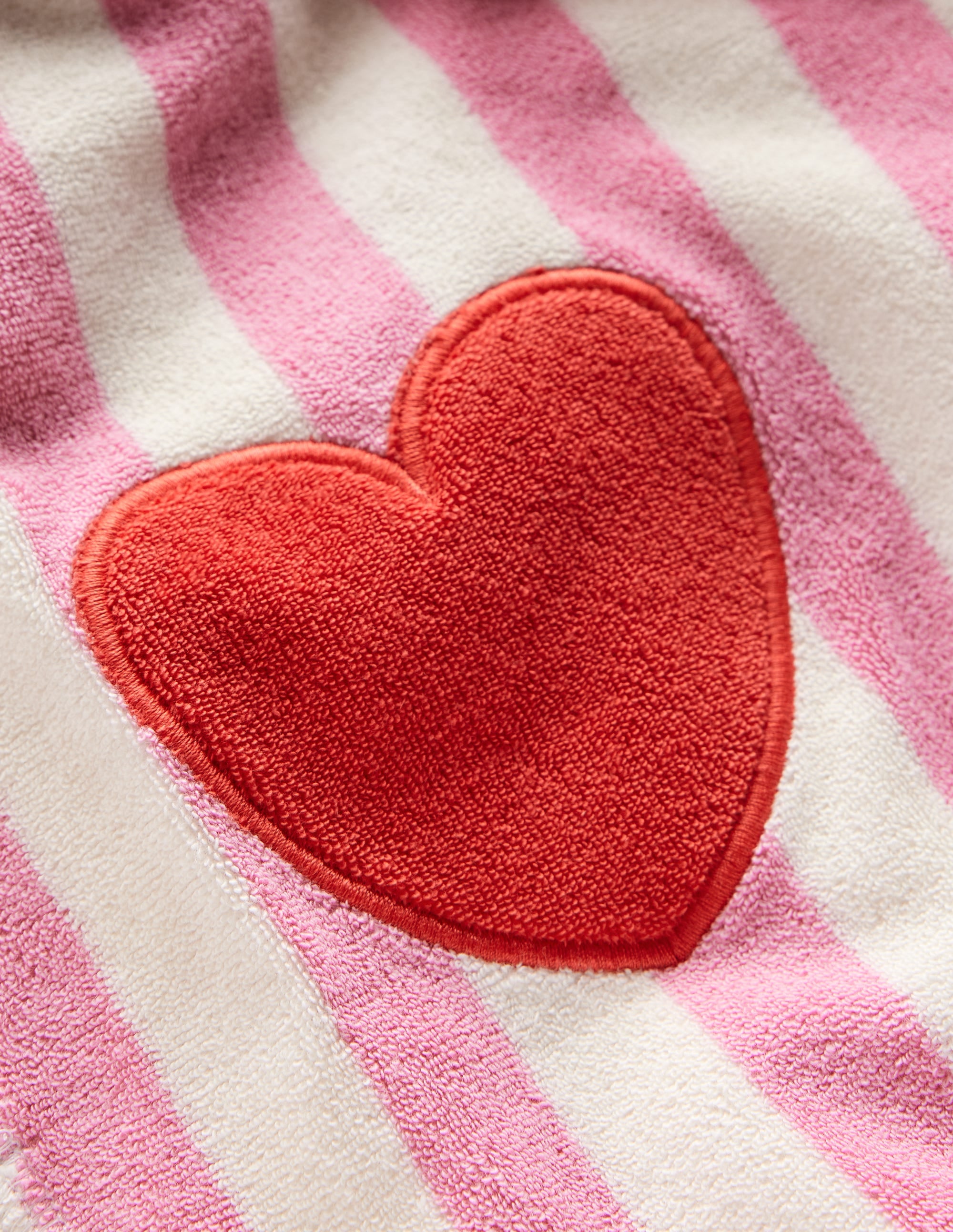 Novelty Towelling Throw-on-Bubblegum Pink Heart Stripe - Image 3