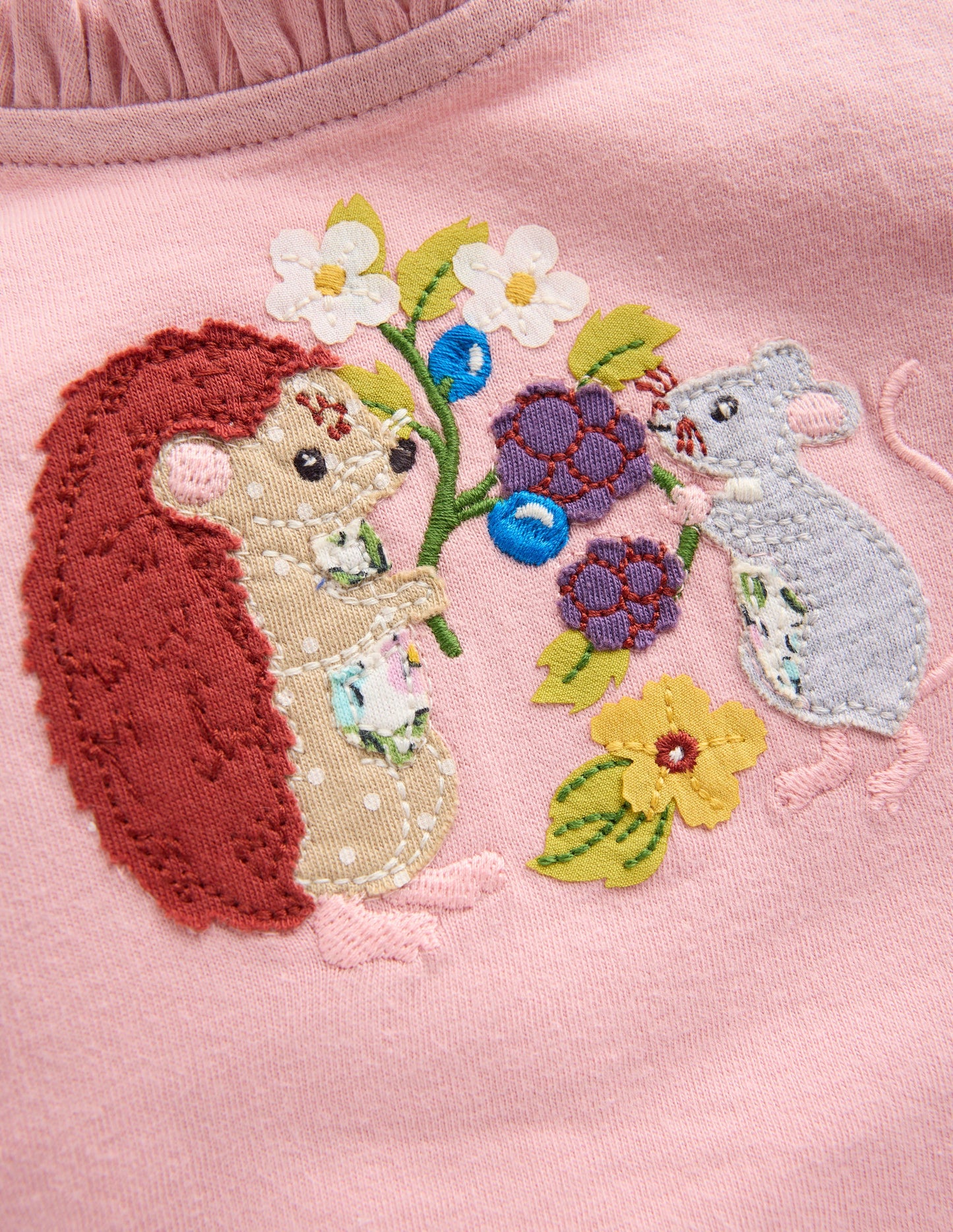 Appliqué T-shirt-Vintage Pink Seasonal Animals
