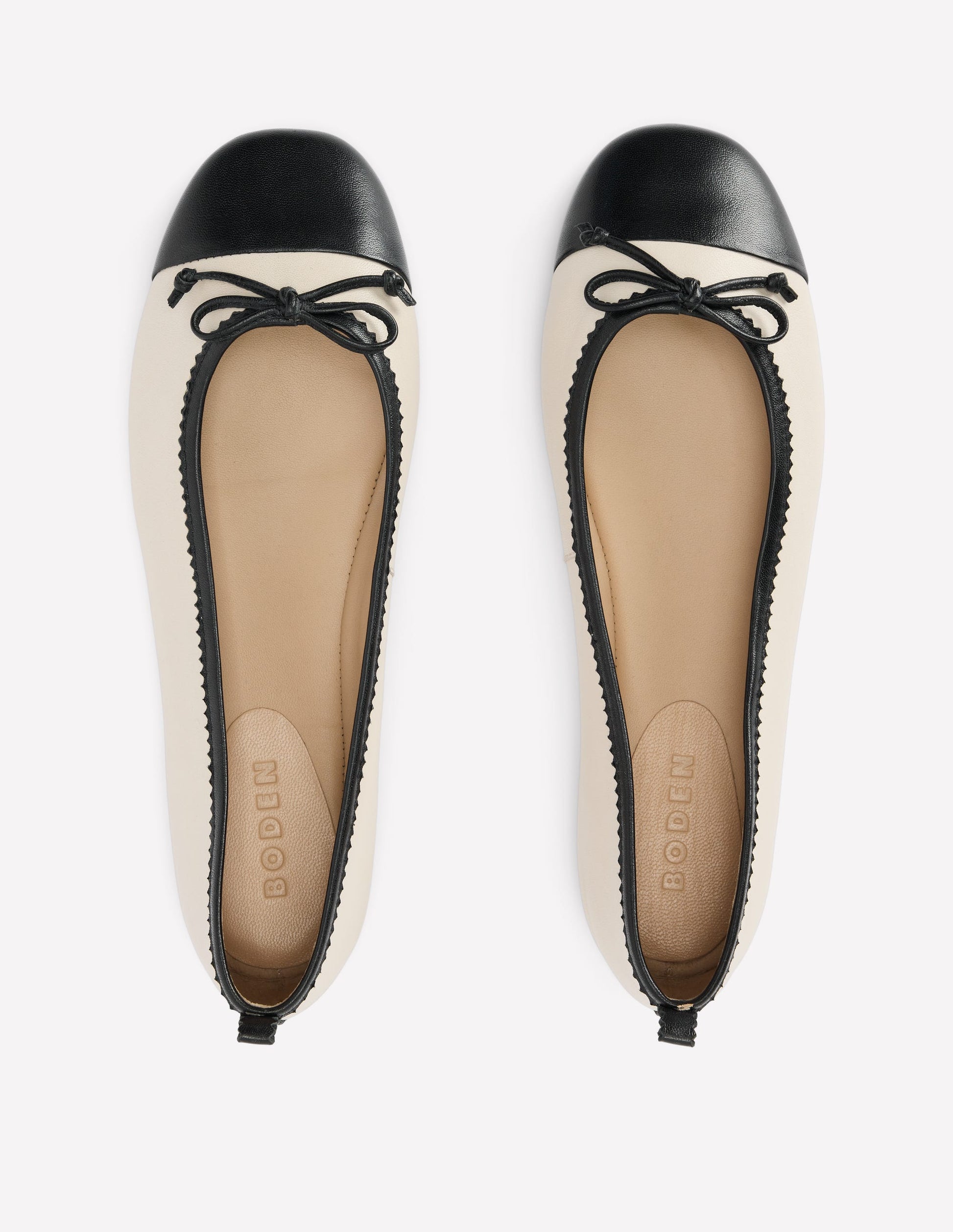 Kitty Flexi Sole Ballet Flats-Ecru/Black-5