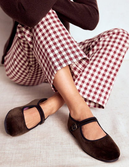 Flexi Mary Jane-Chocolate Velvet-3