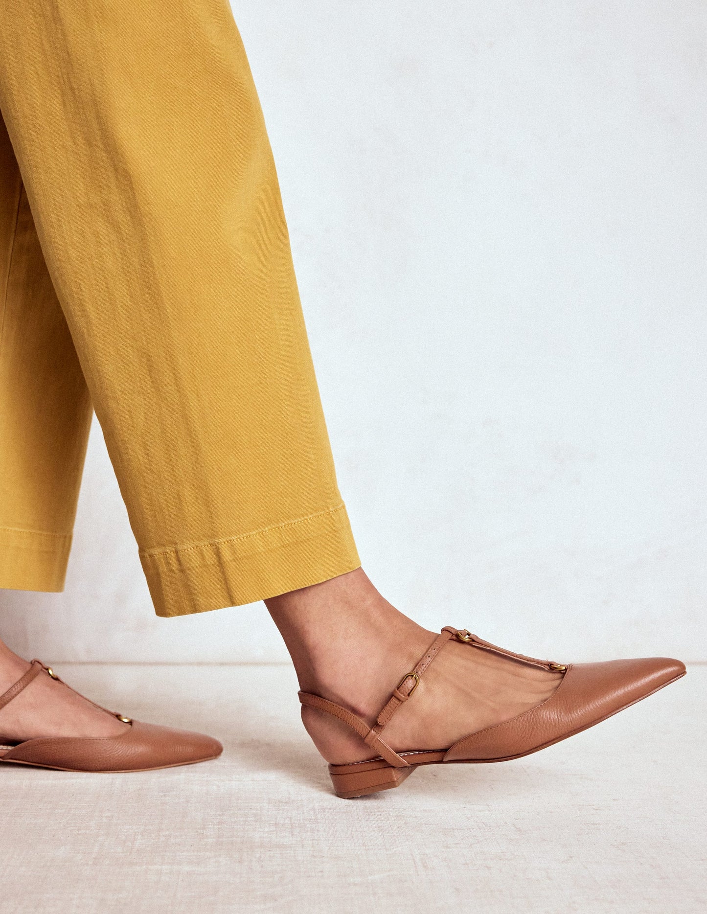 T-Bar Point Flats-Tan