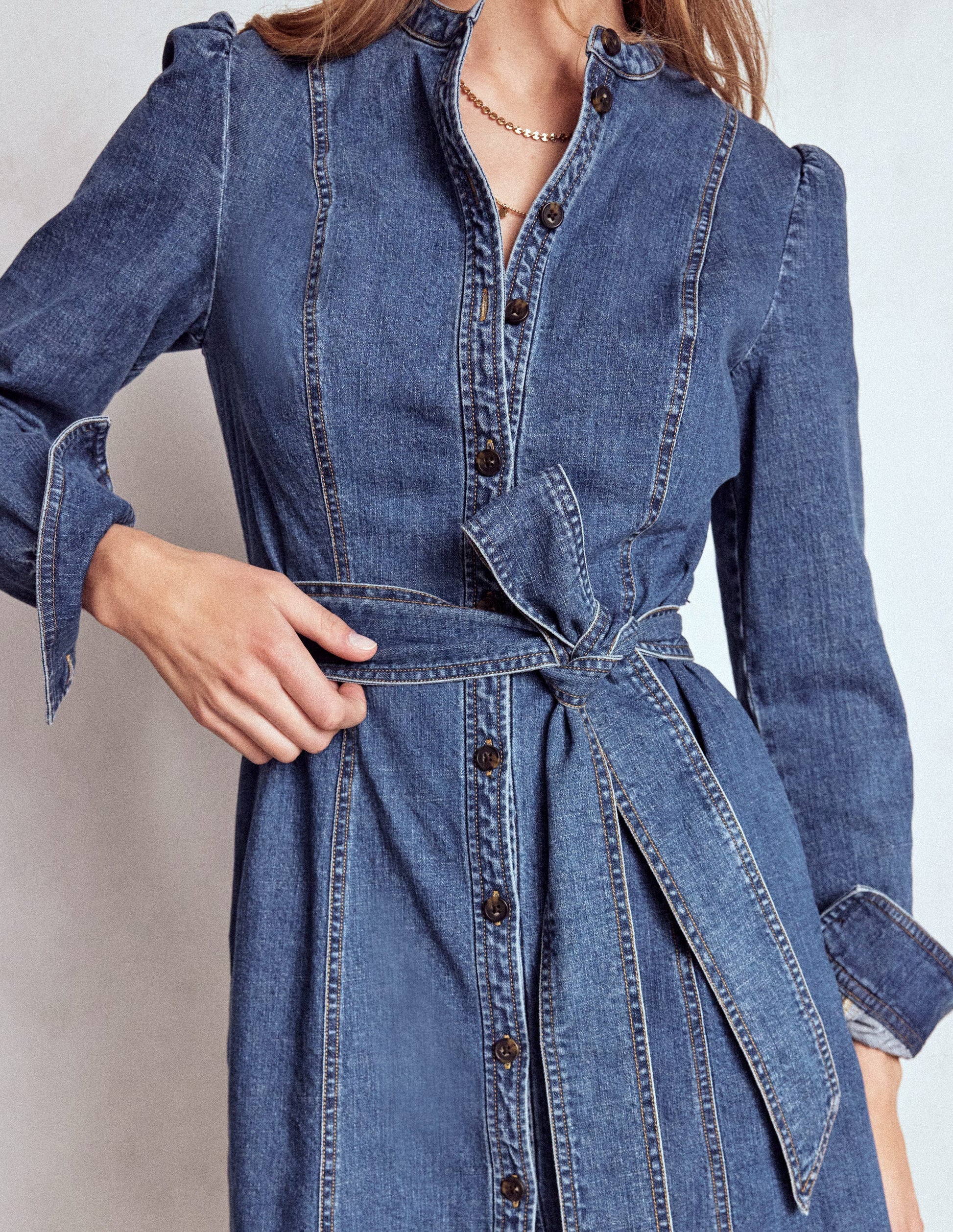 sleeveless dress dress Blue Emblem Sleeveless Shift Dress