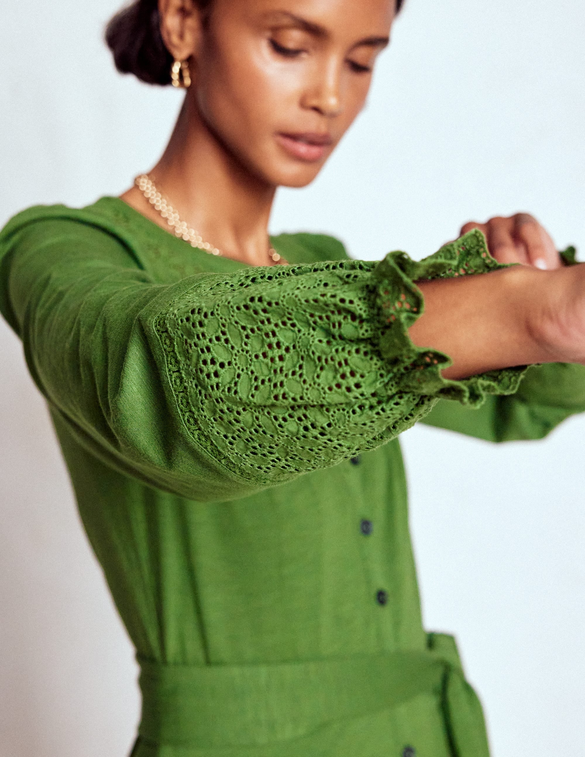Pippa Broderie Jersey Dress-Promenade Green - Image 4