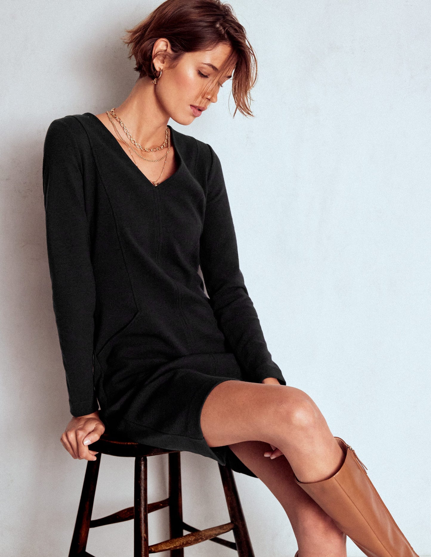 Ellen V-neck Ottoman Dress-Black