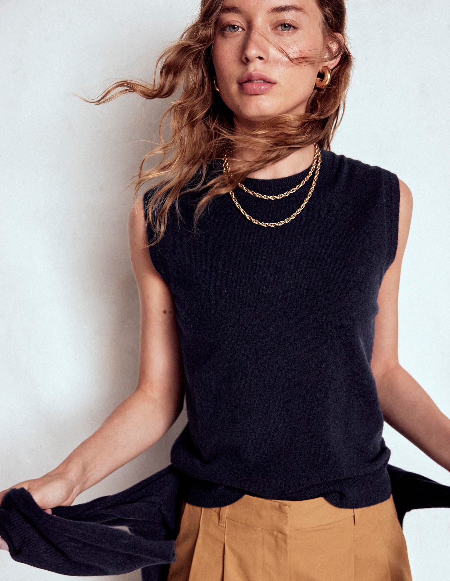 Eva Cashmere Vest-Navy-1