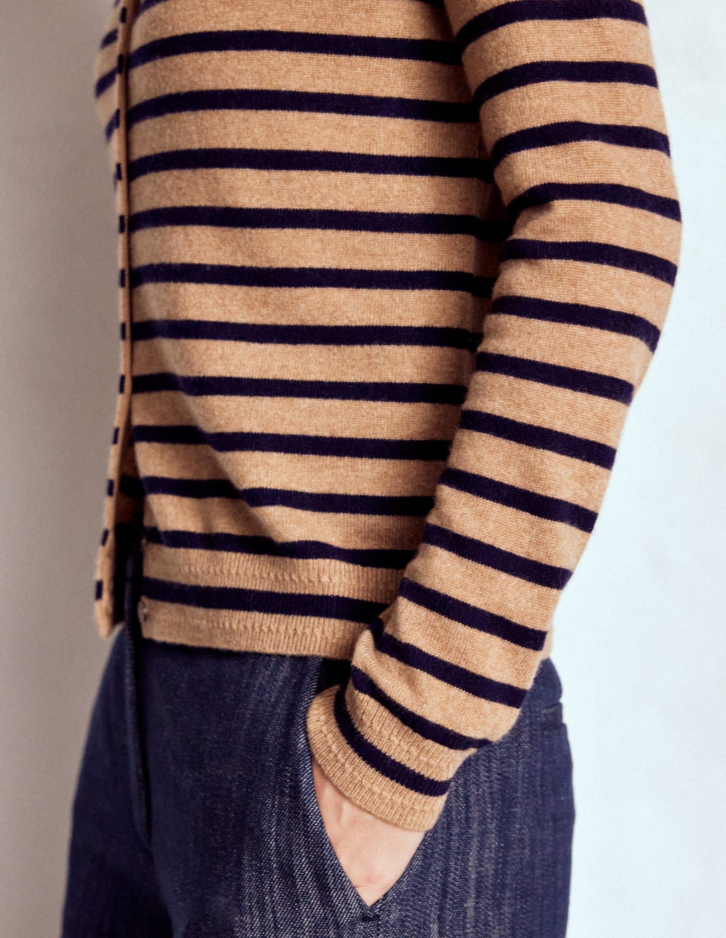 Eva Cashmere Crew Cardigan-Camel Melange/Navy Stripe