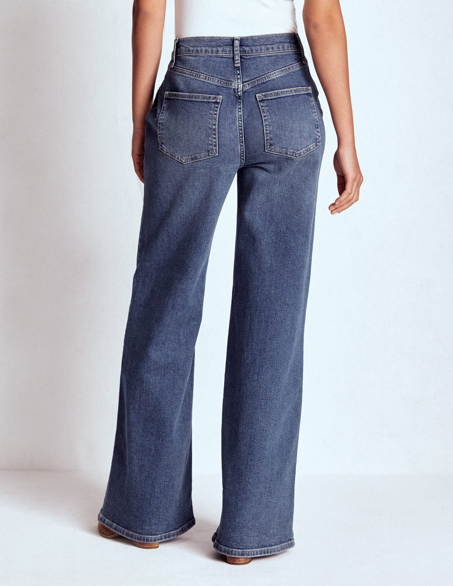 High Rise Clean Wide Jeans-Mid Vintage