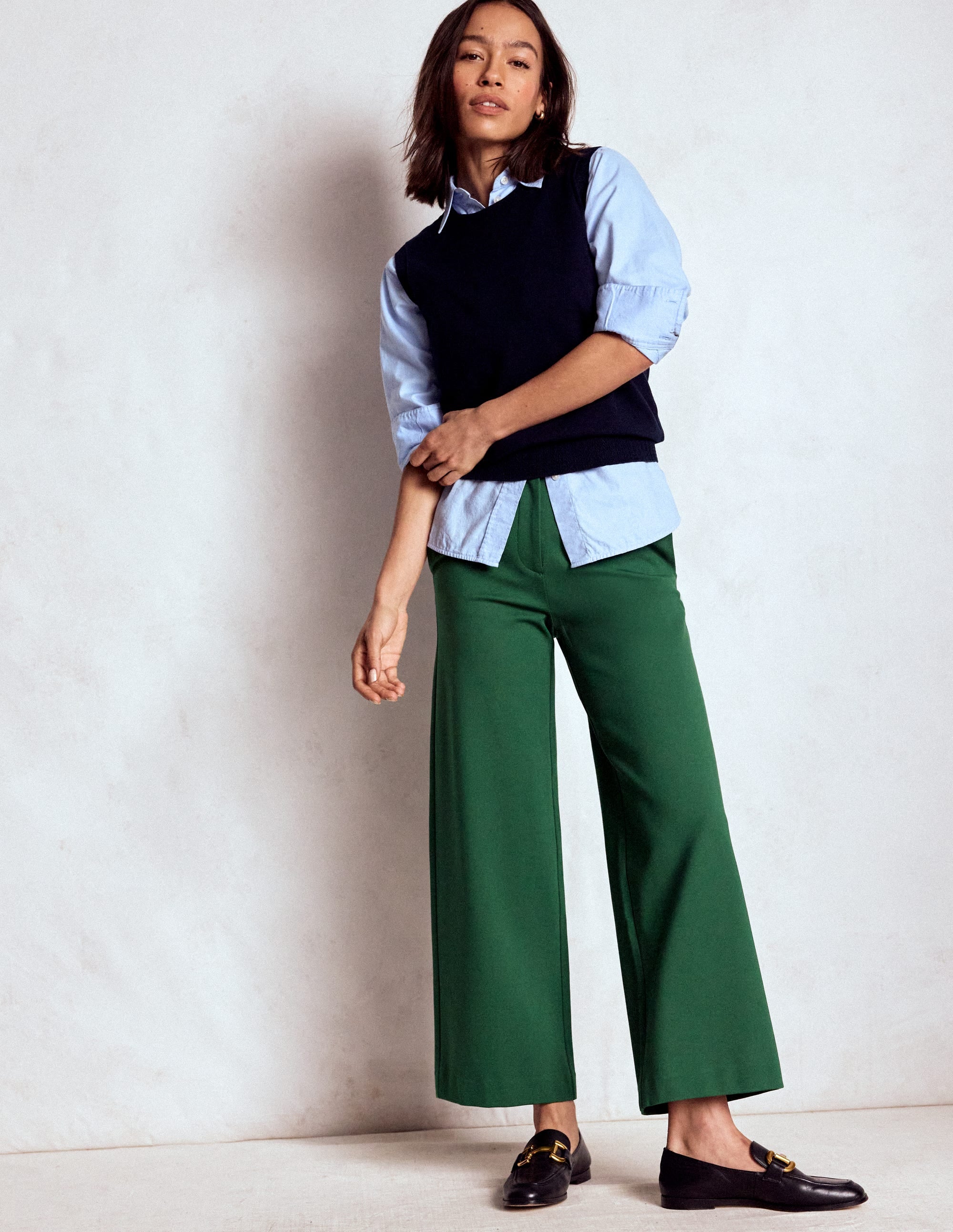 Belgravia Ponte Crop Pants-Hunter Green - Image 1