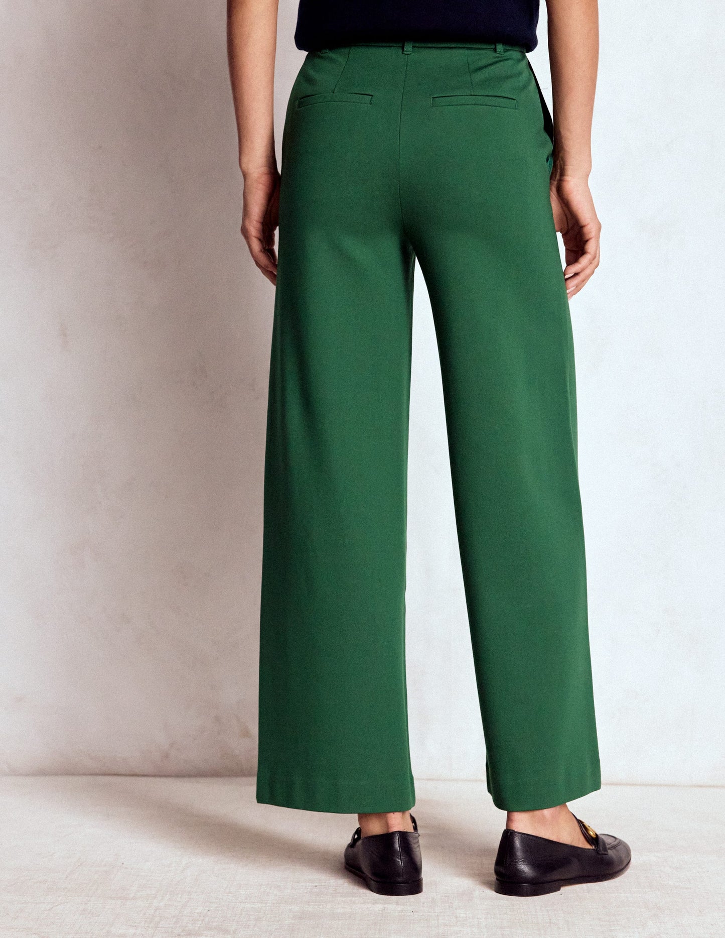 Belgravia Ponte Crop Pants-Hunter Green